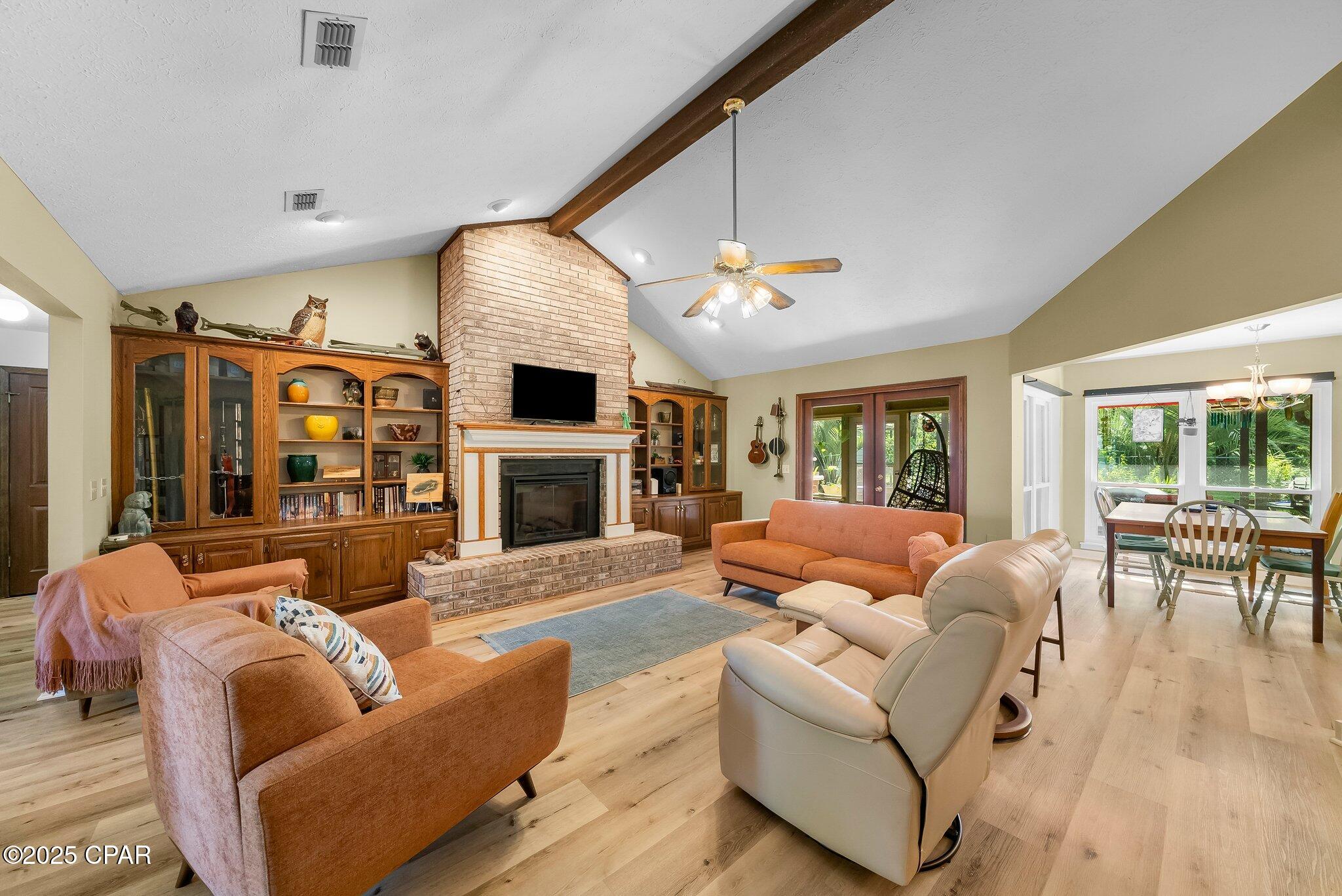 S2soooydwgrl9giovwkfz5edsr_6d1vz8g7guw9qqlc