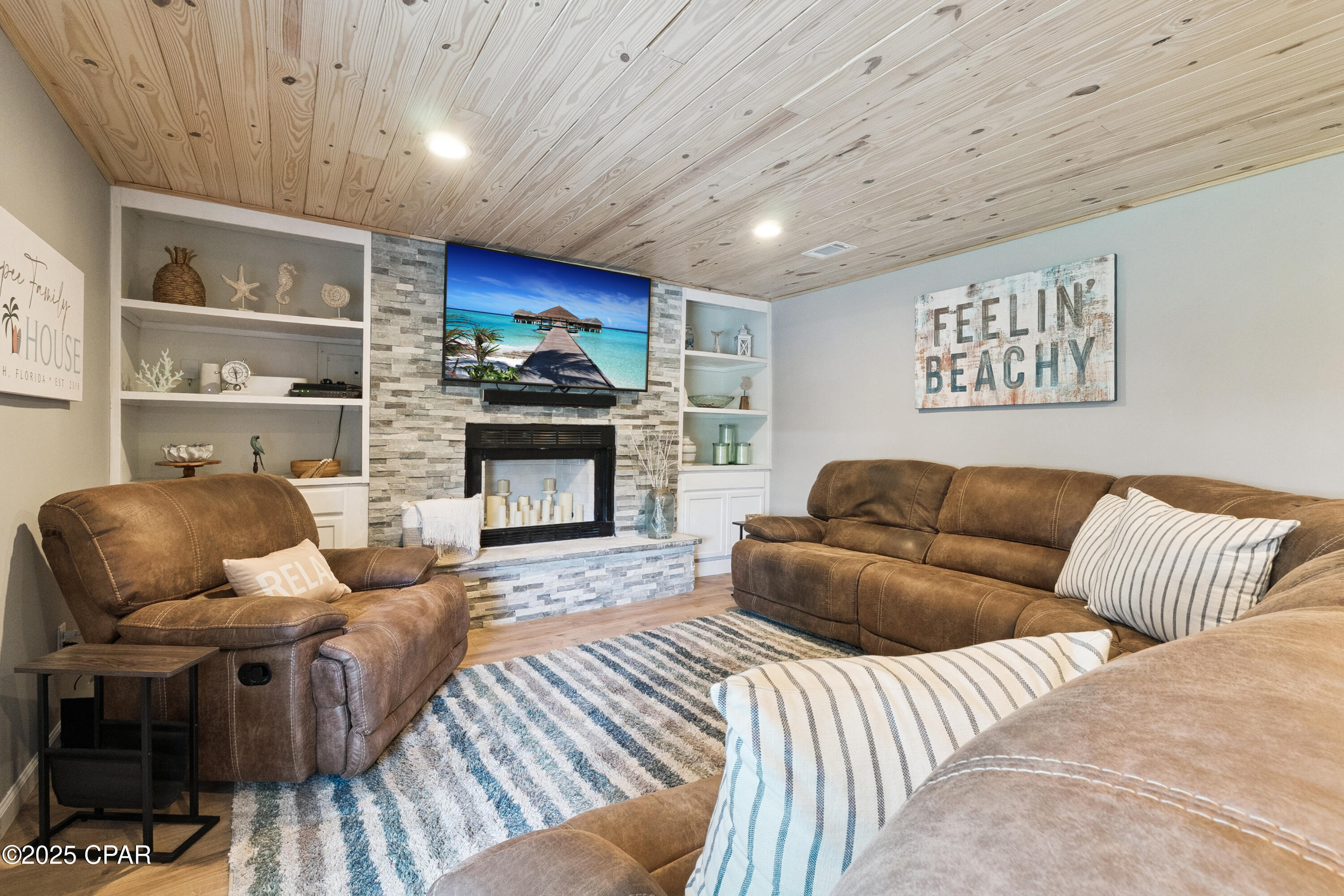 U2i31rvtlo4avg2 Pub5llizlruey2mlddsyh6jpld0