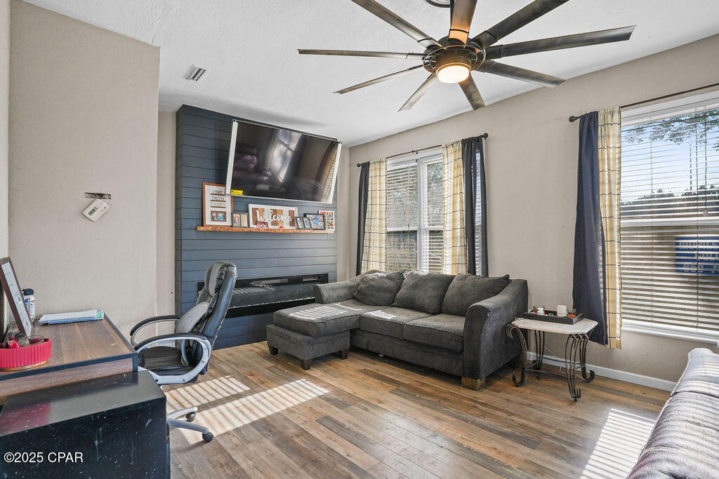 D03fljz1knlfdktqztarizpppzdcbm8cv8y3ekyroik