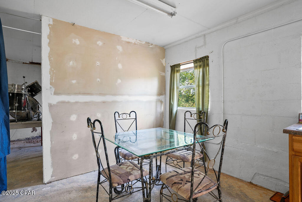 Ue1ffbsaznb3n3s1l3i8hocxnqzmu9blodjg0y1ehc8