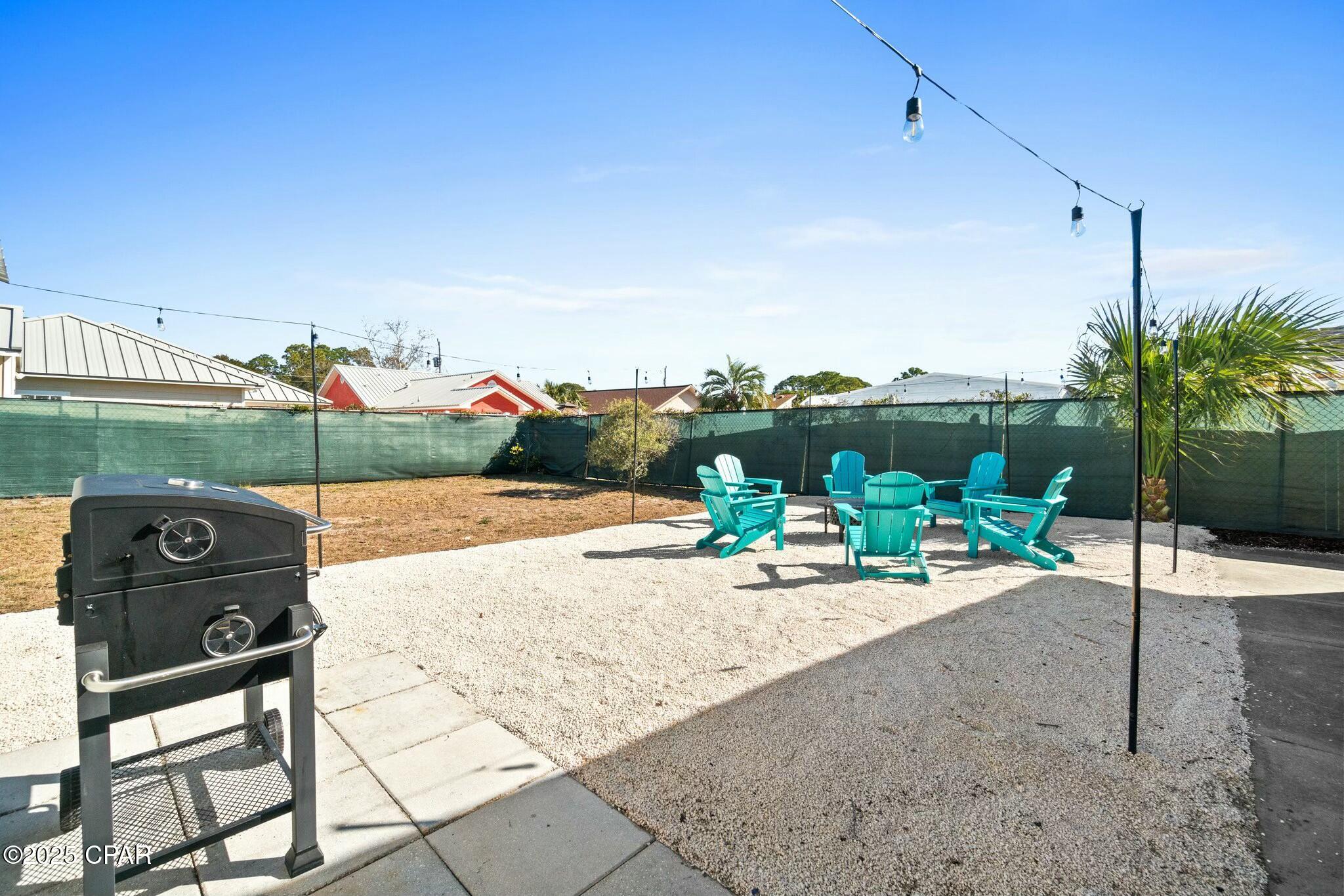 Image 12 For 7010 Beach Drive