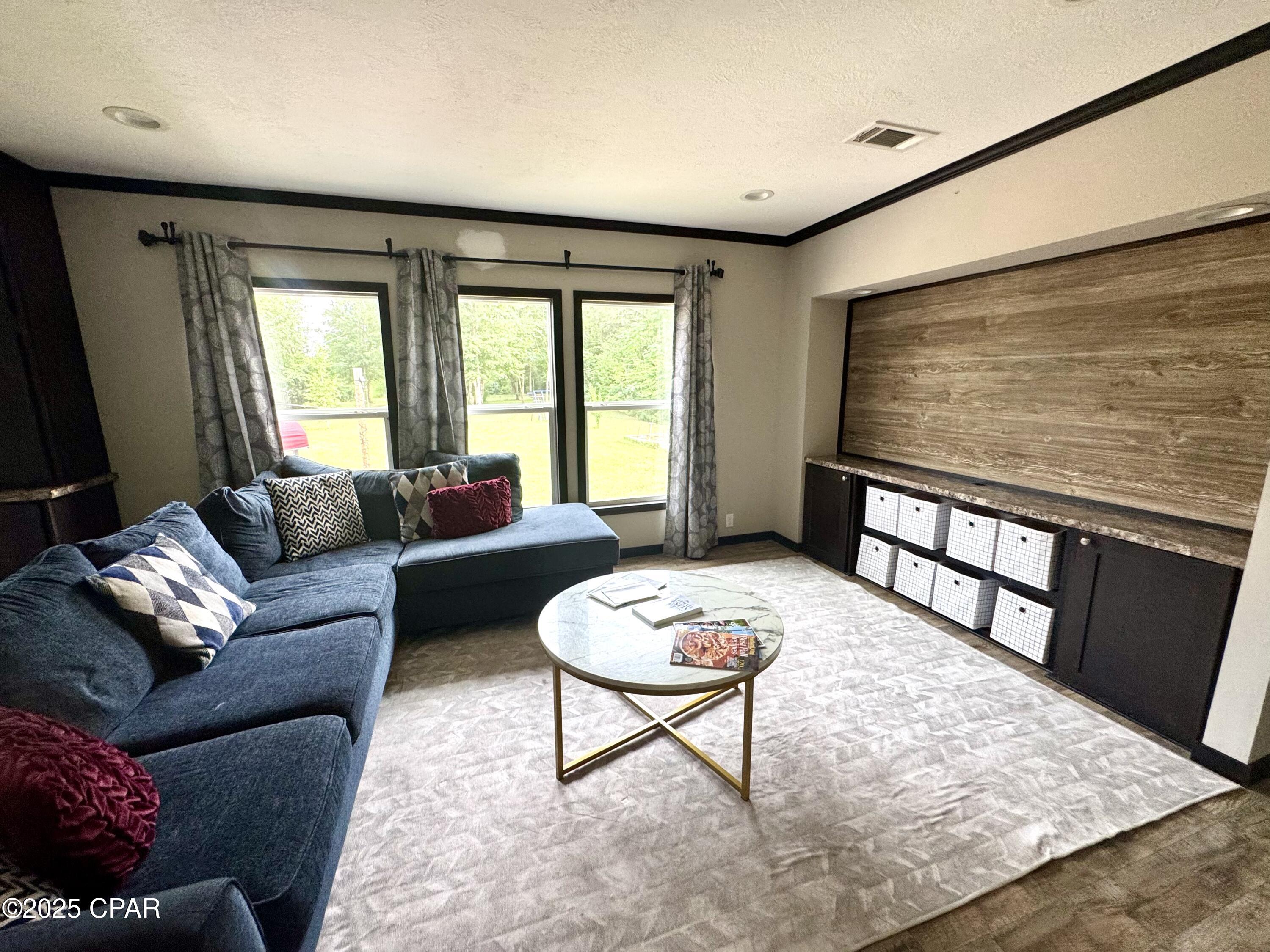 Zcghbp21vzuk90fxig7k1_wzn6p5m1k_twdb_vd3dhc