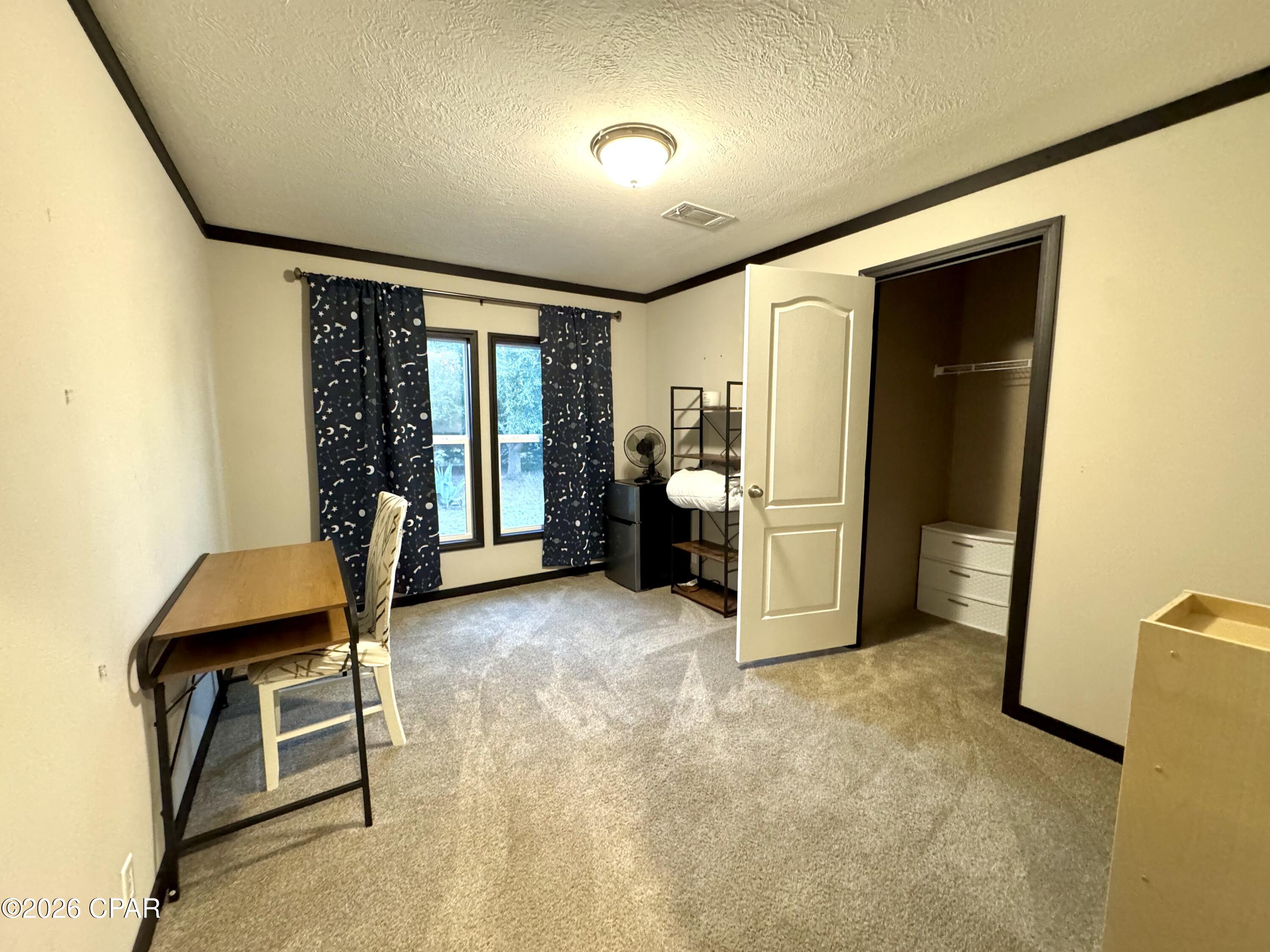 Auddigkeb Ifqdrfbfytgt2fojewy_zwcrx3hyw_oik