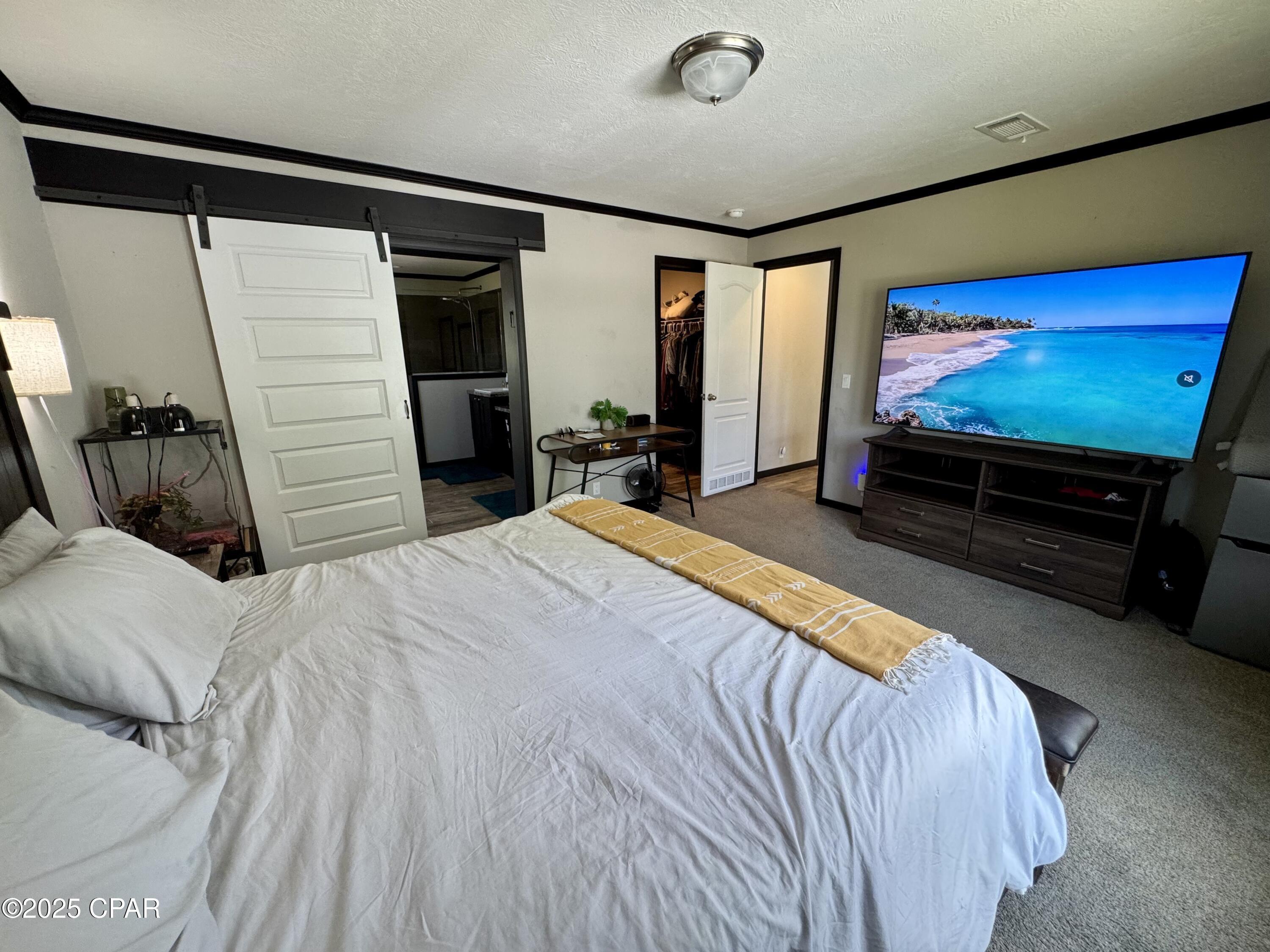 Image 16 For 7031 Hamilton Road