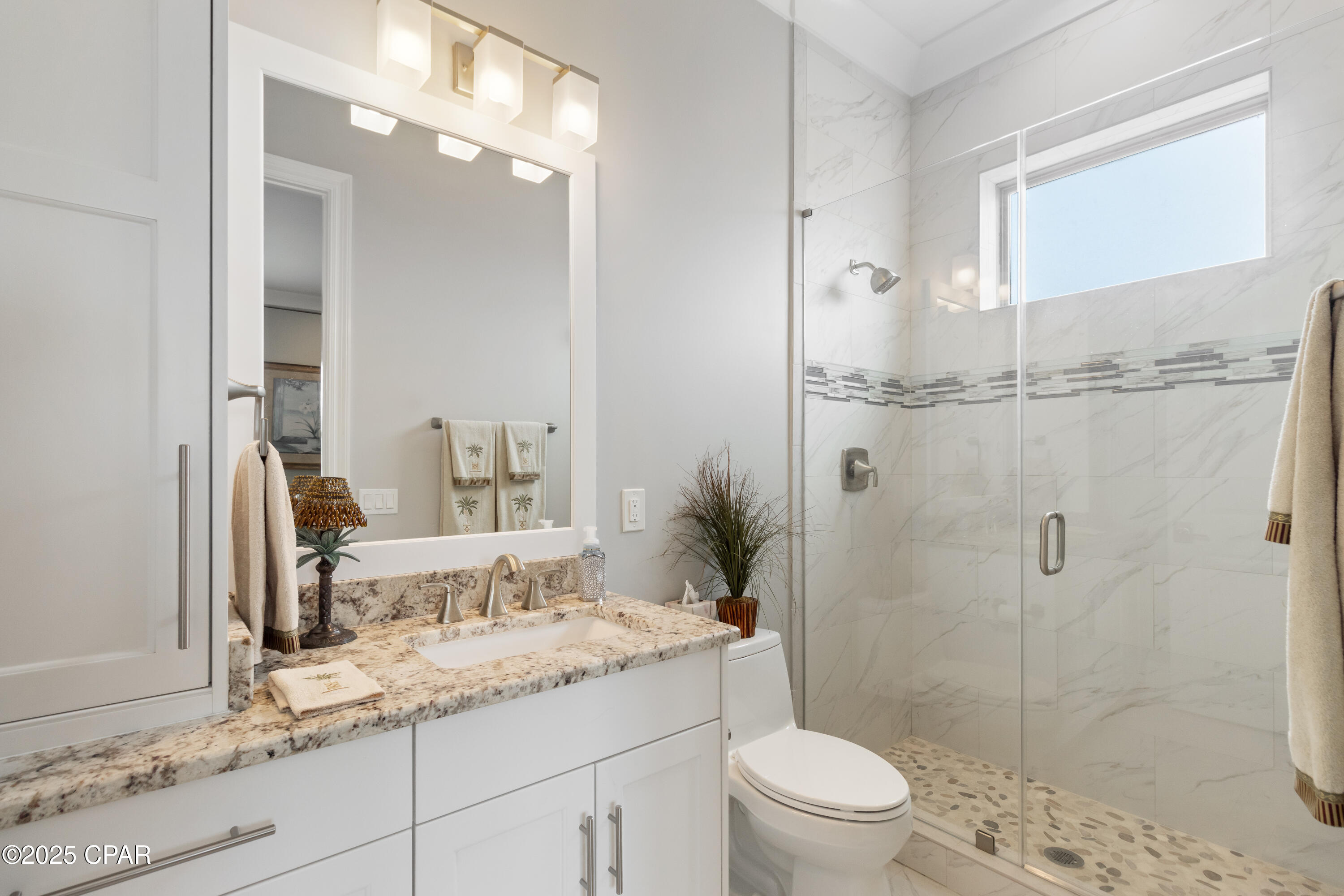 Izr1nxum0cxtpqcg8h9i9_utnul2p8zywubvcv Ysc0