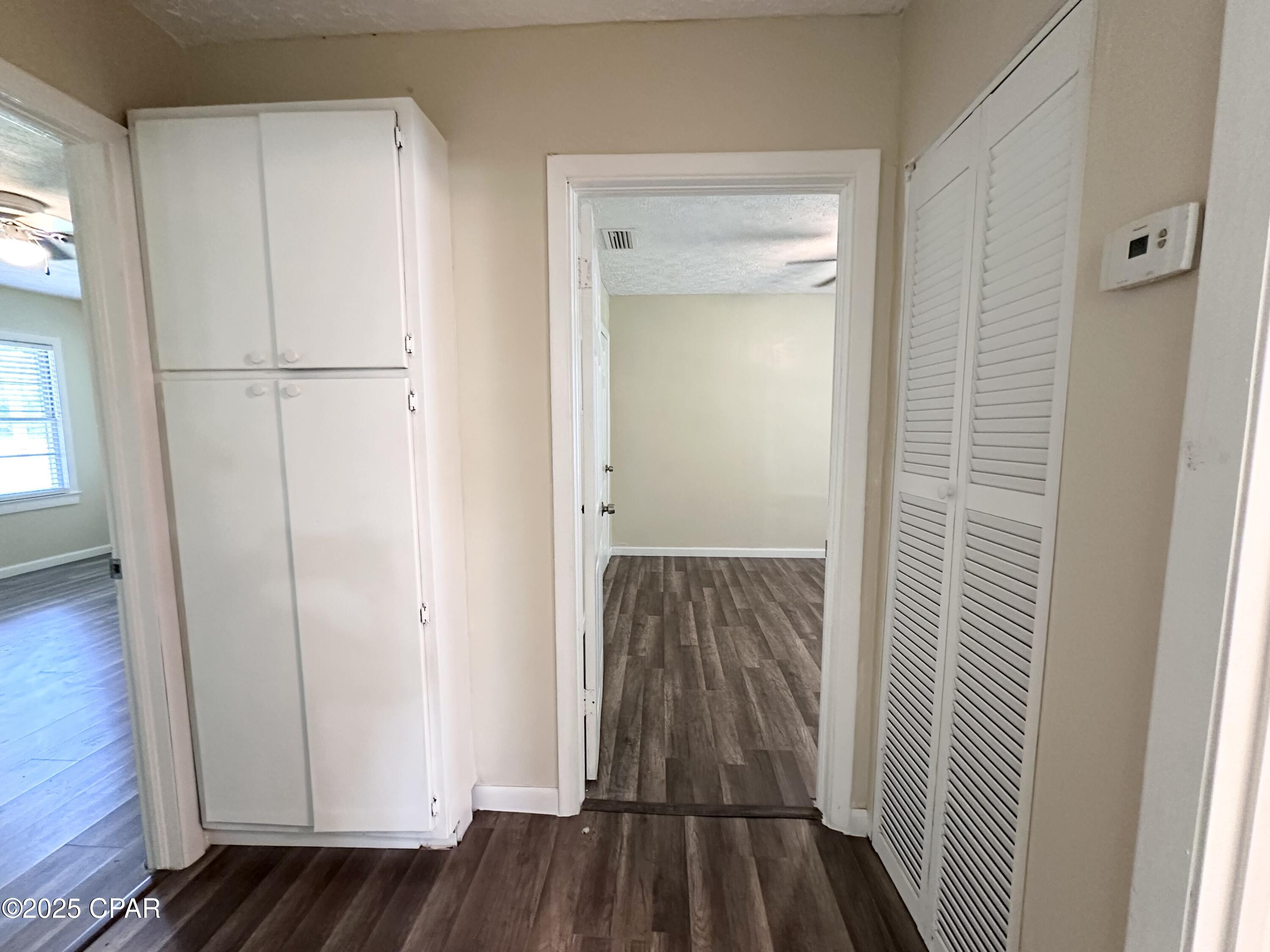 Image 11 For 4949 2nd Street