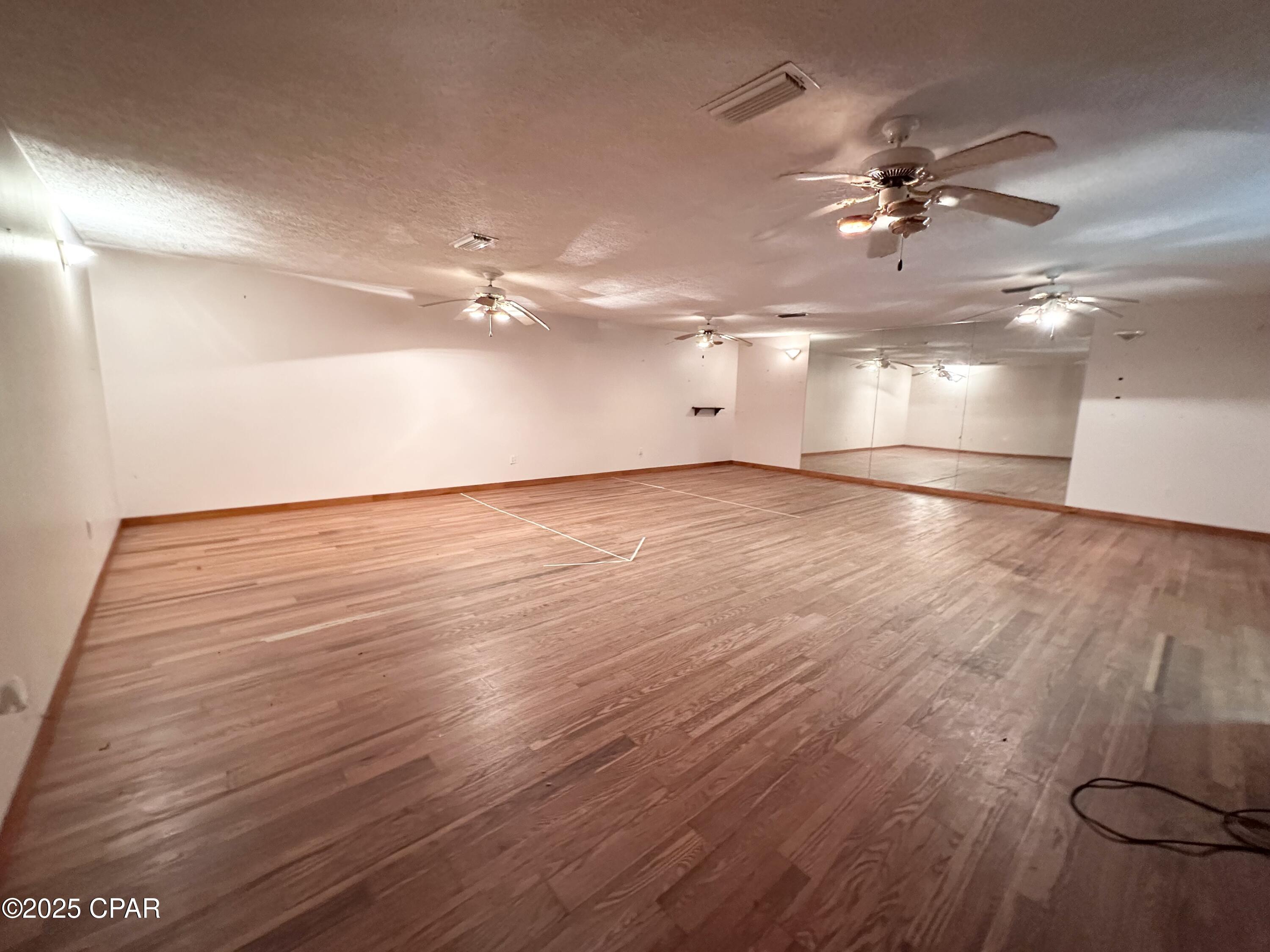 Image 12 For 4949 2nd Street