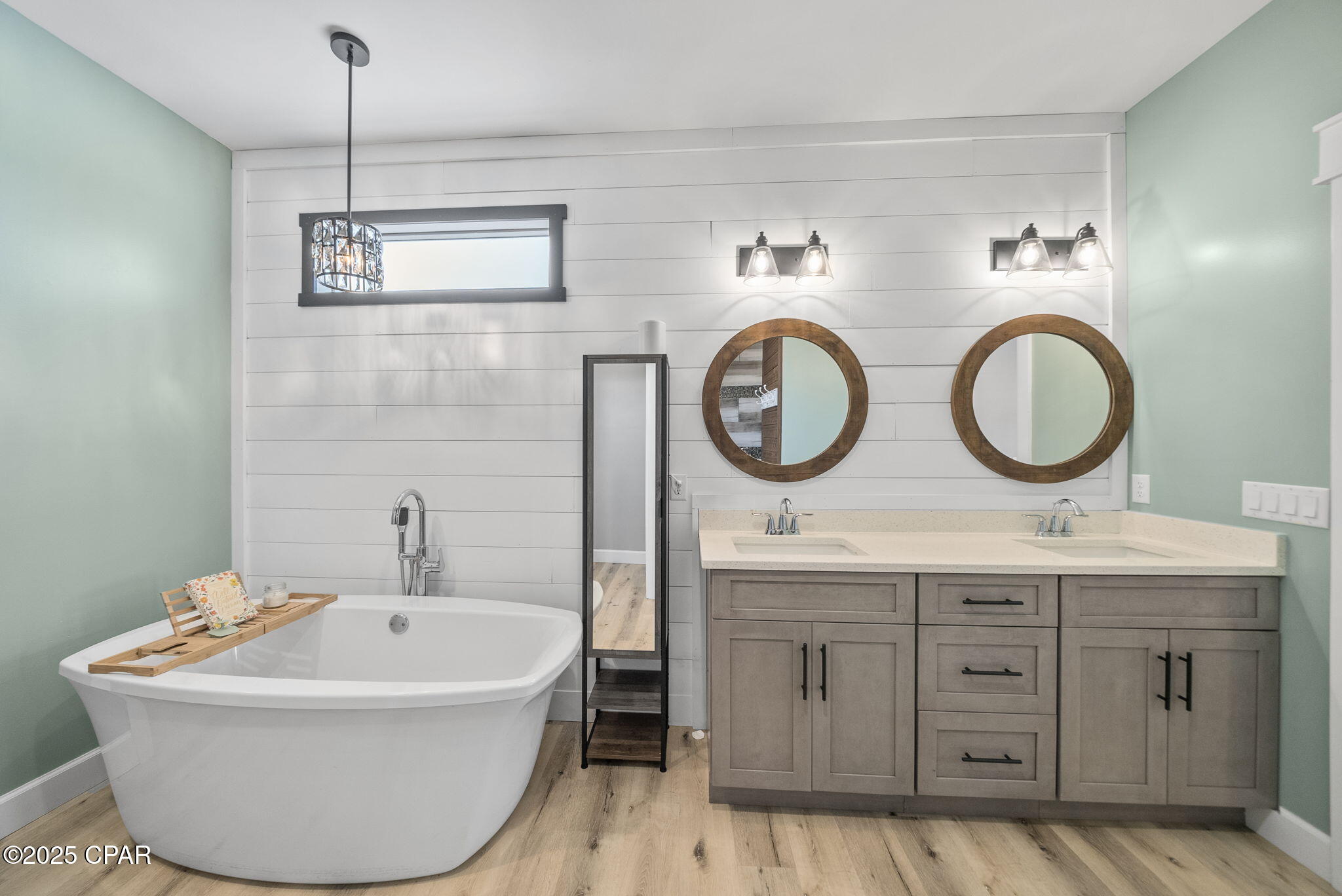 Ige Tejvodcyarlvdbgt9zwlaq4bwokp7qse5uhirho