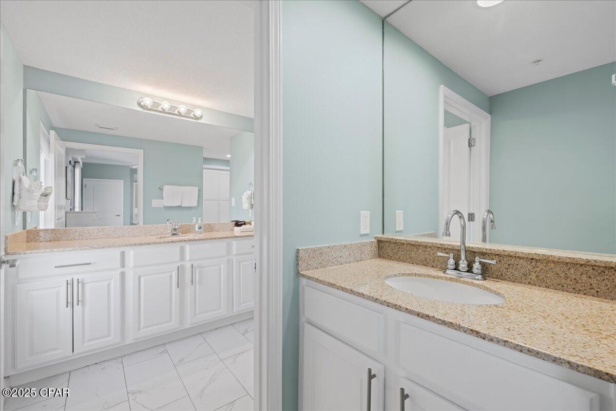  Oyqg03kkem8udd9wgo_qmbt_xbda2ofvo05 9qvbcy