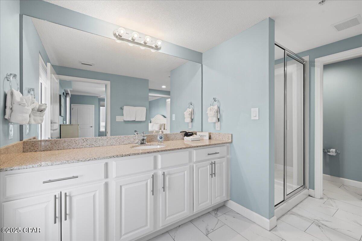 L8rvun5twntjdmbomggeizdidti2veeyci3t50minsm