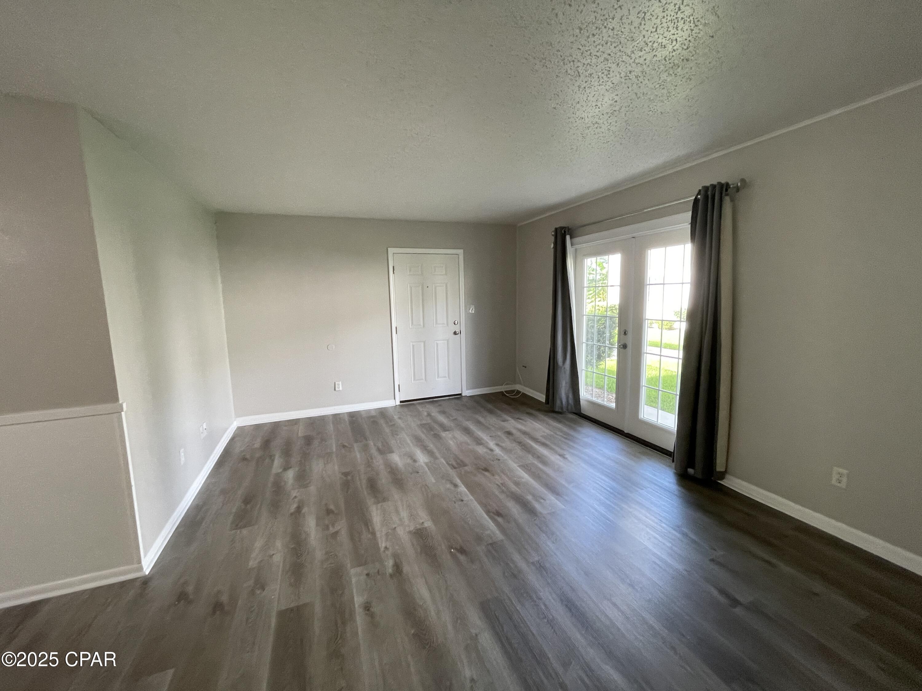 Image 5 For 2100 Beach Drive M102