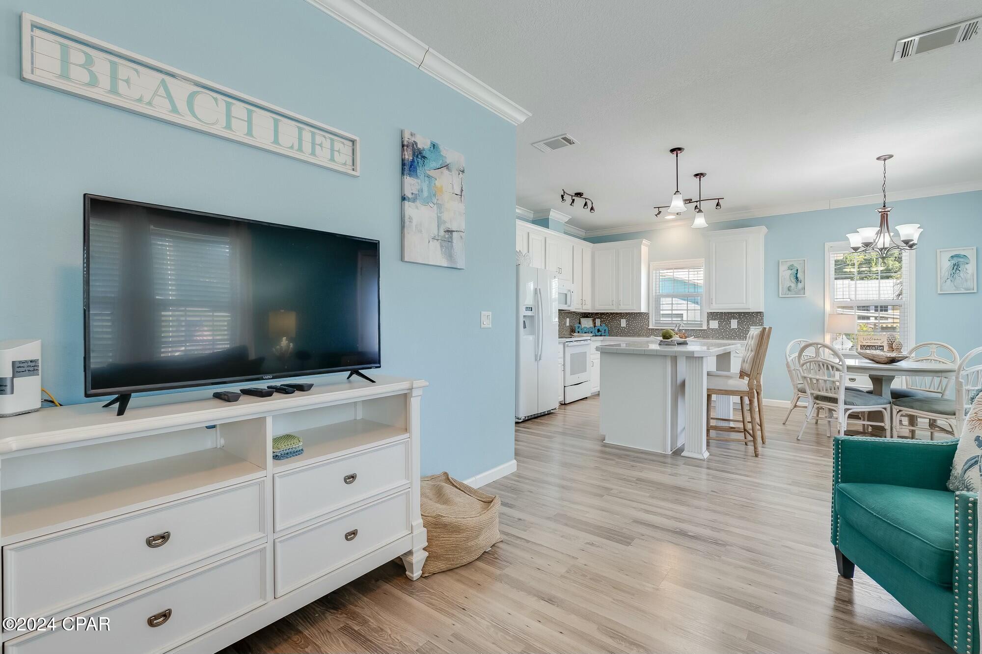 Eckv E2paxpel1u5fvrunqirj1gnlzsbmhi69ekicqc