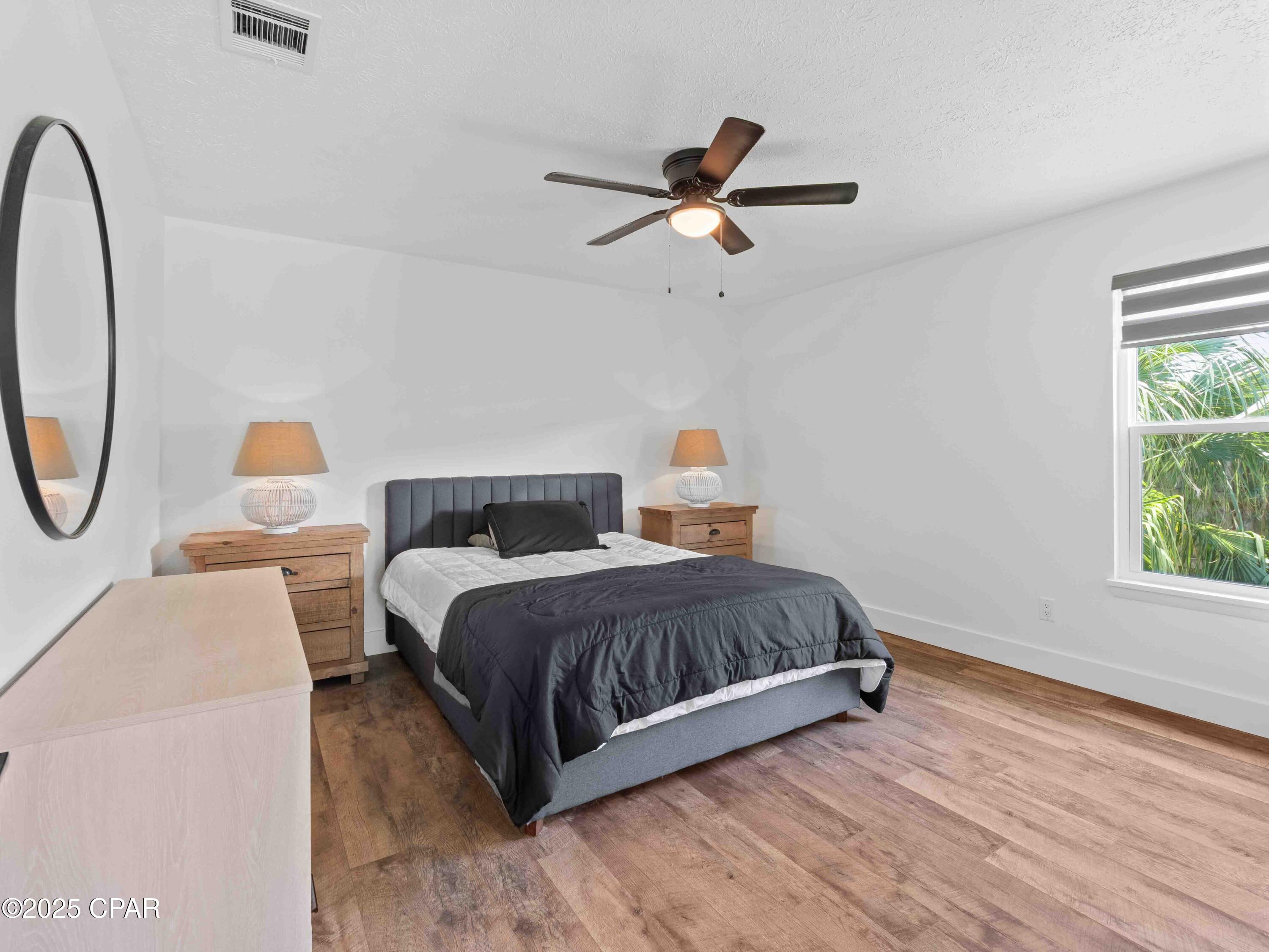 Dbrsizmcm6f0vybewh5qezmtfmt_3ckww5dupjlkal4