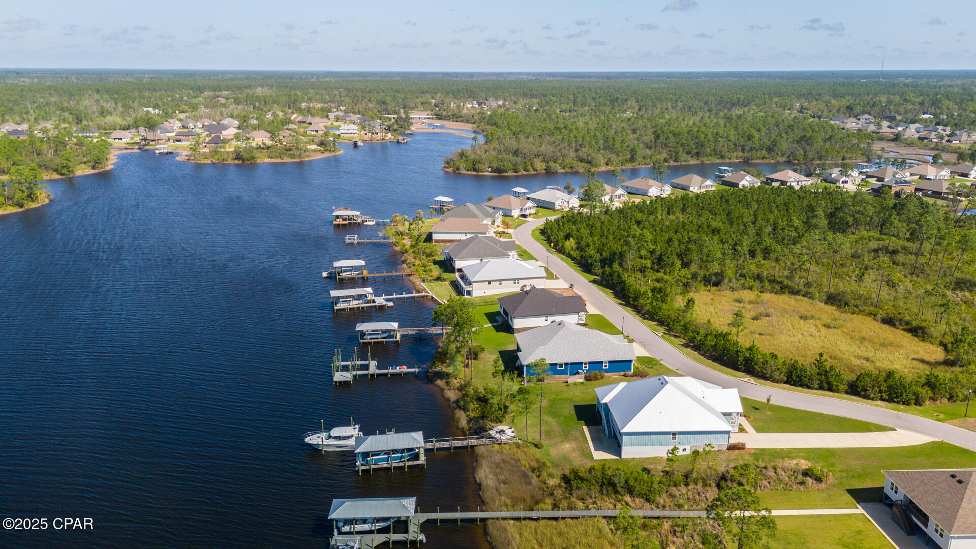 Erq35gmy51m2aj_nvd6tg5urjd2u7qt9g8cp9rc7szg