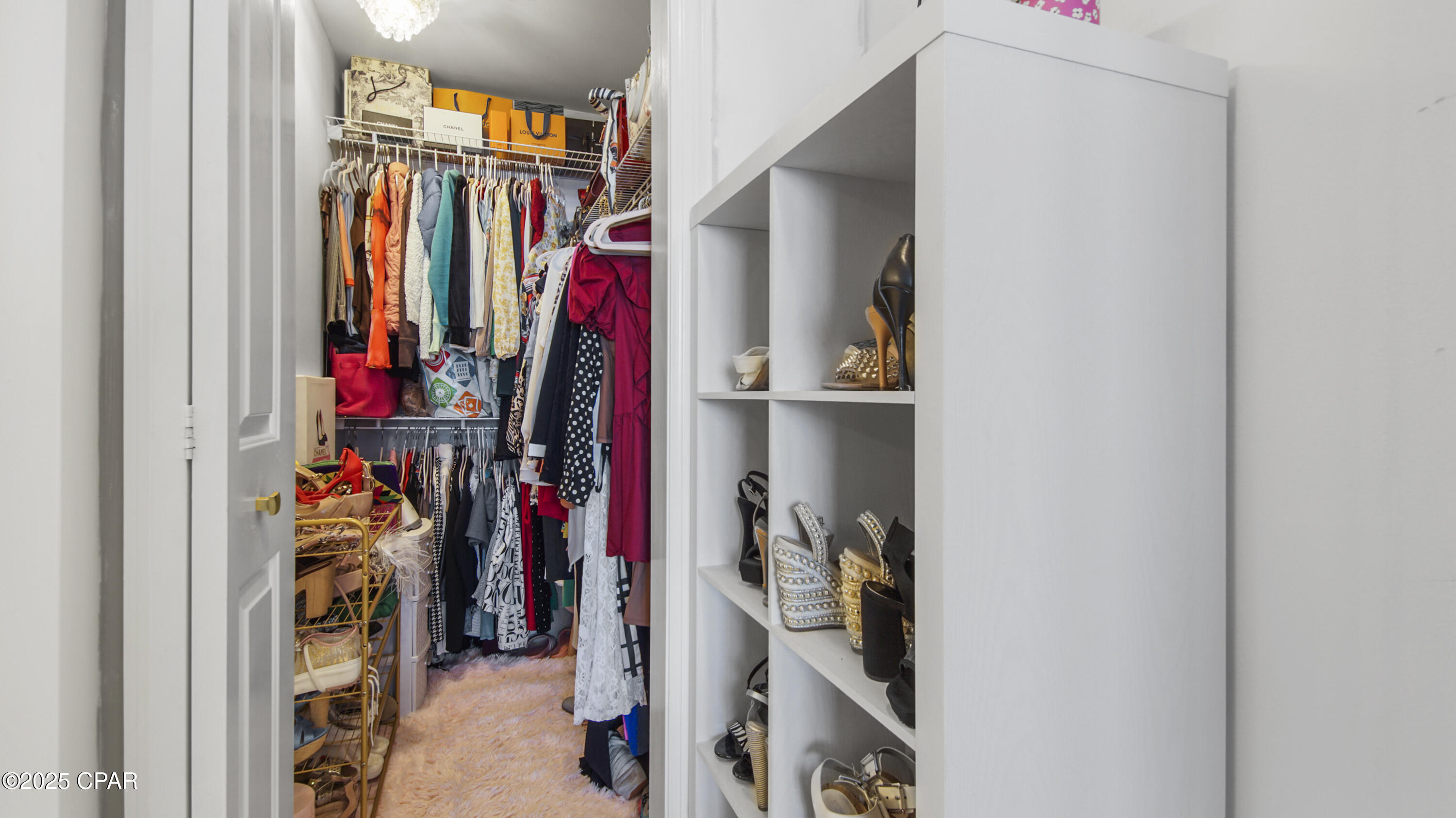 Dl3tkkg3c61biismjzgu4cy1n99kervxs79mgvbwota