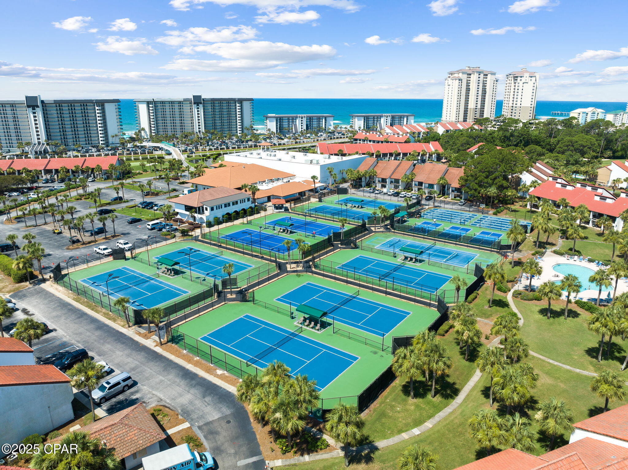 Xo1vdgbg_mruivti8f_yhhtb 13uutm65qgtcdro8ve