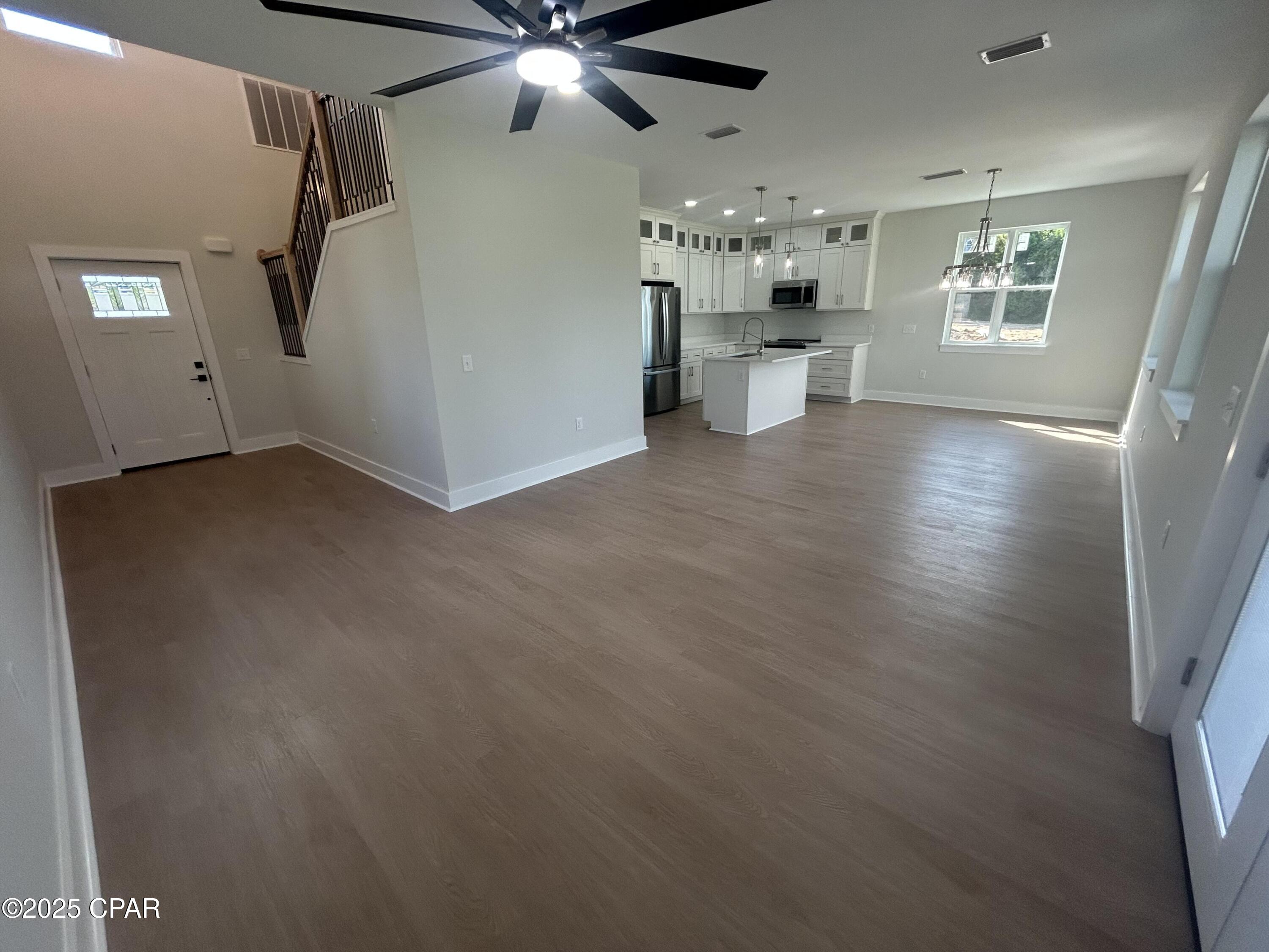 Image 4 For 516 William Way