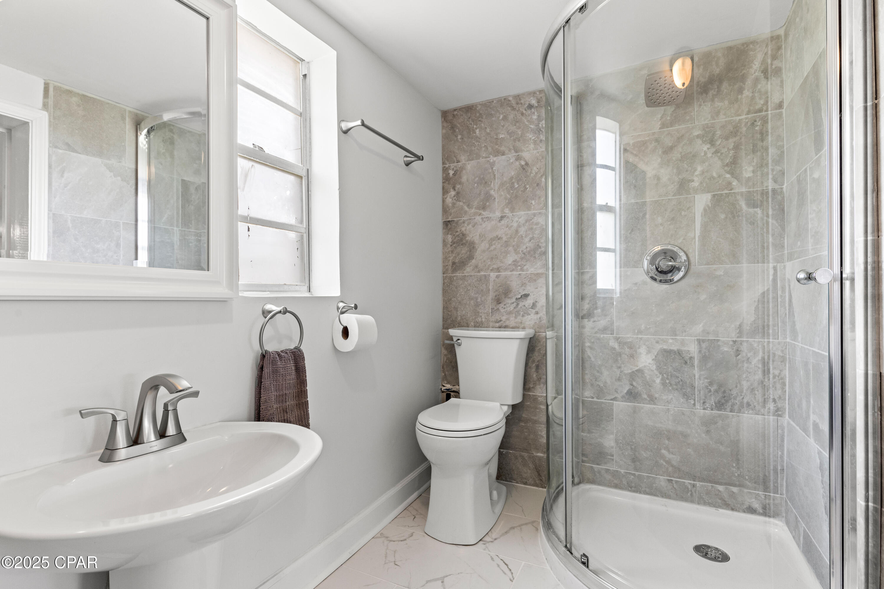 Image 9 For 1914 Clay Avenue