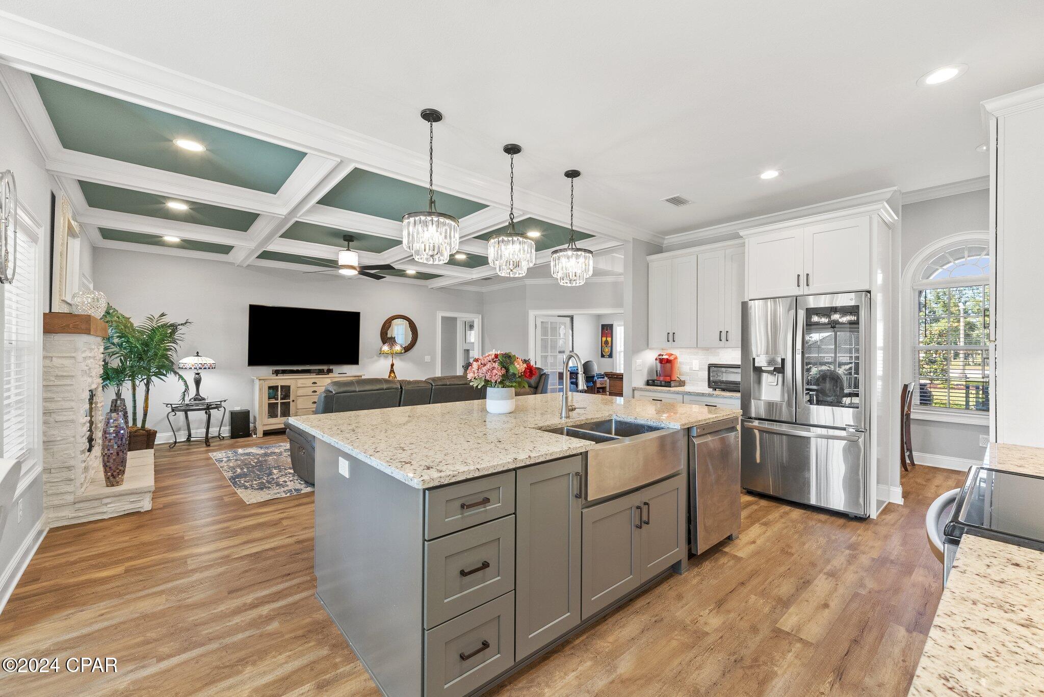 Image 40 For 130 Lake Merial Boulevard