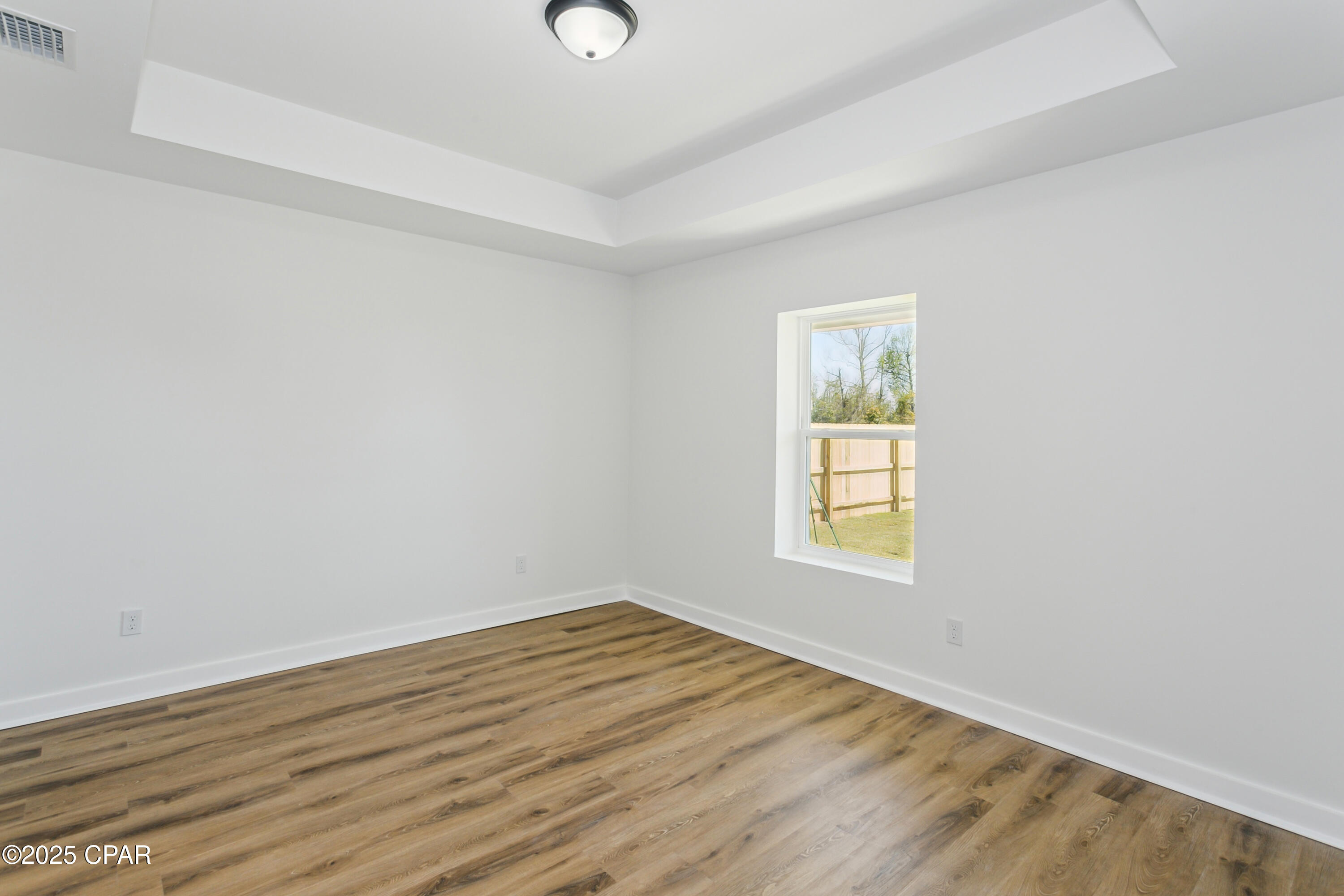 Image 15 For 721 Arrow Street