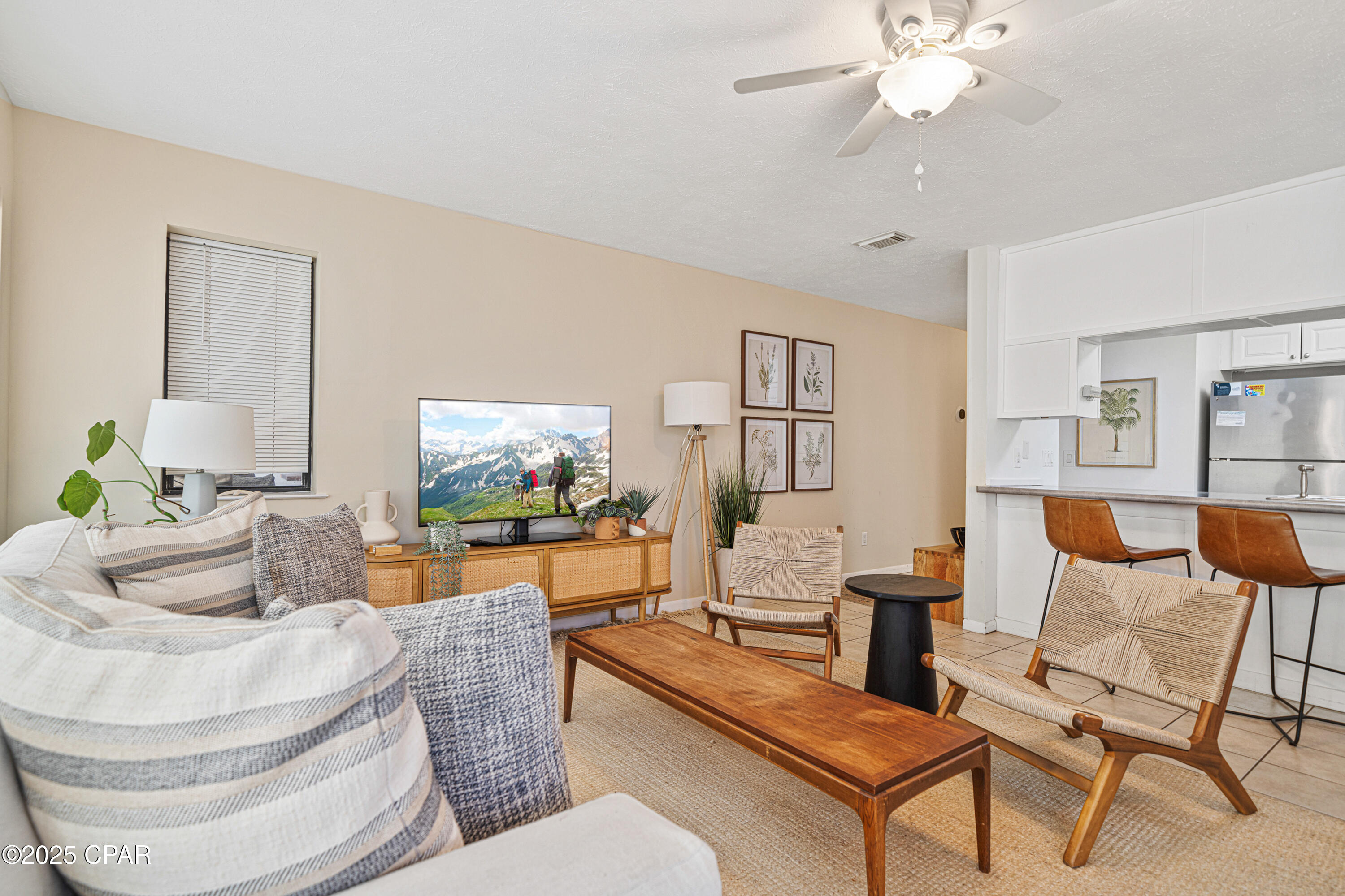 Image 10 For 8217 Surf Drive C