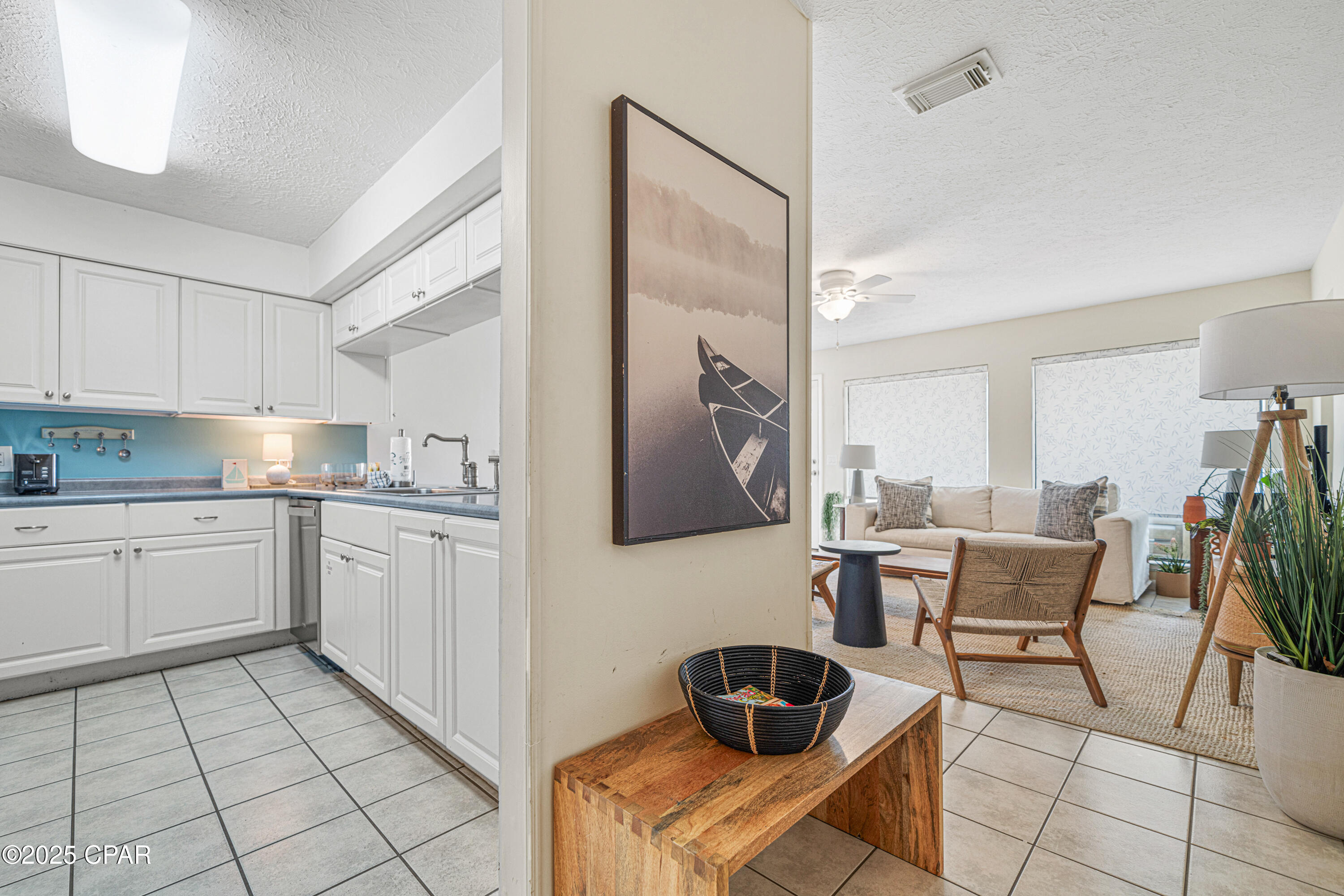 Image 15 For 8217 Surf Drive C