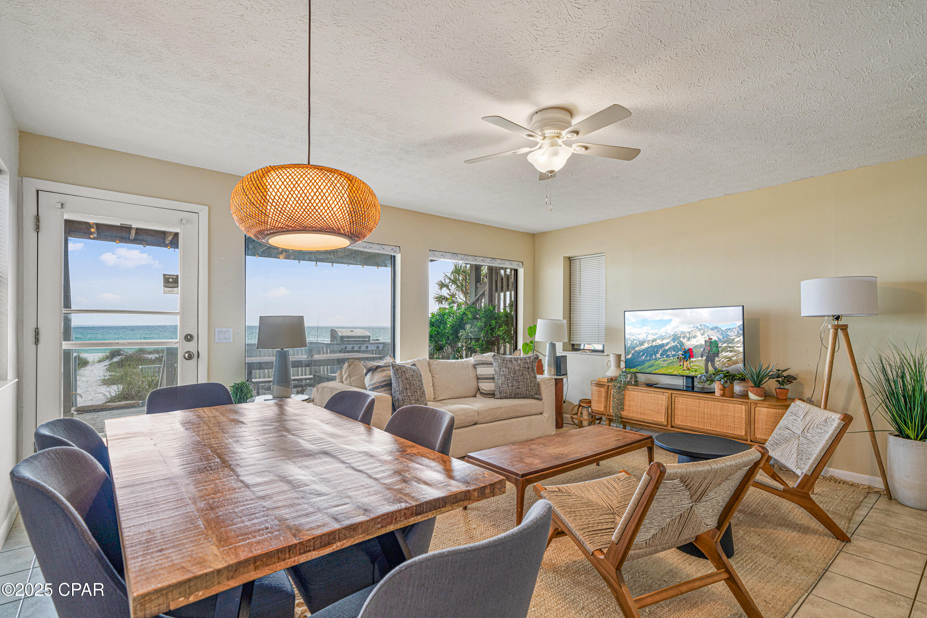 Image 5 For 8217 Surf Drive C