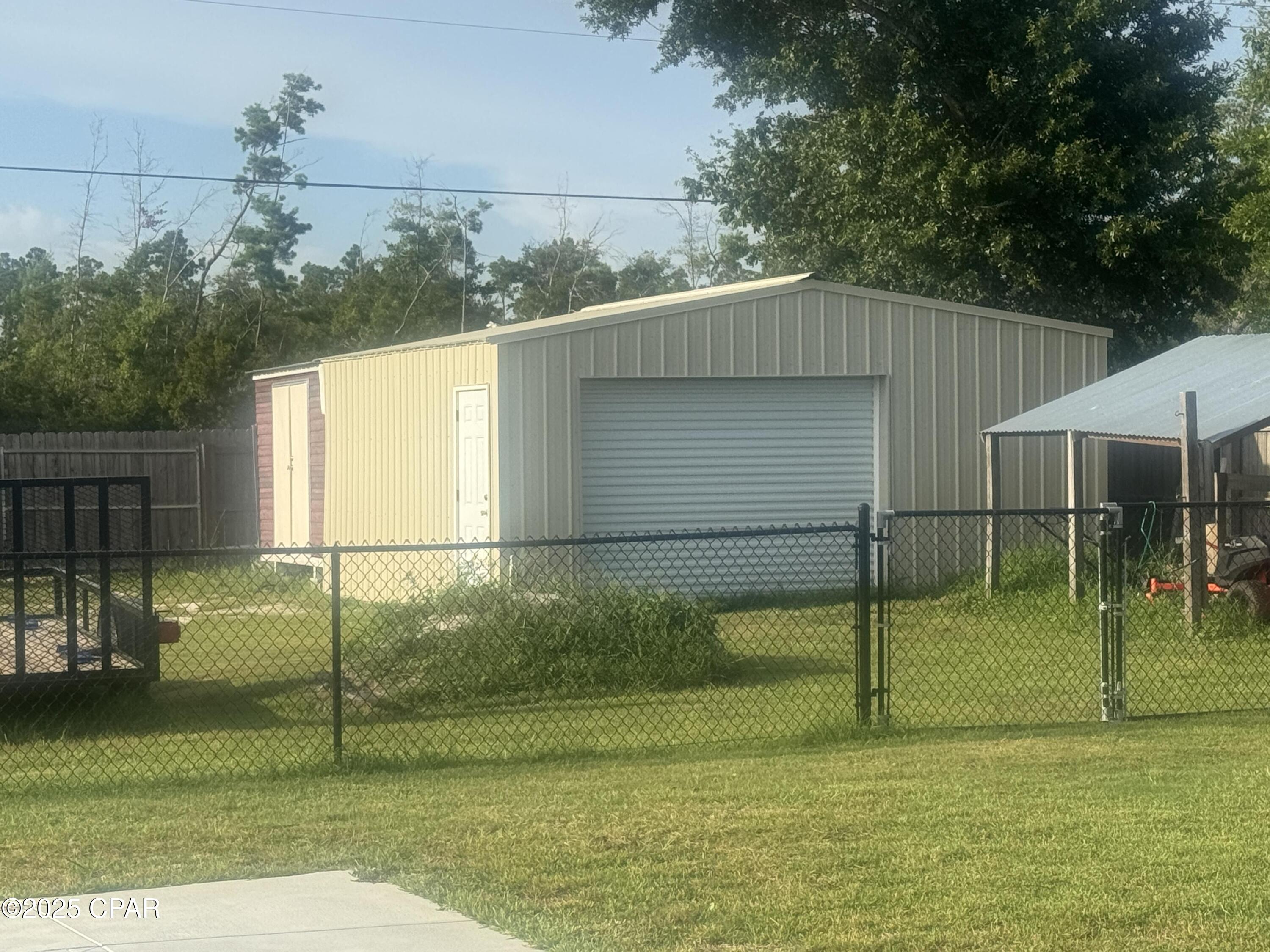 Image 7 For 551 Blue Heron Drive