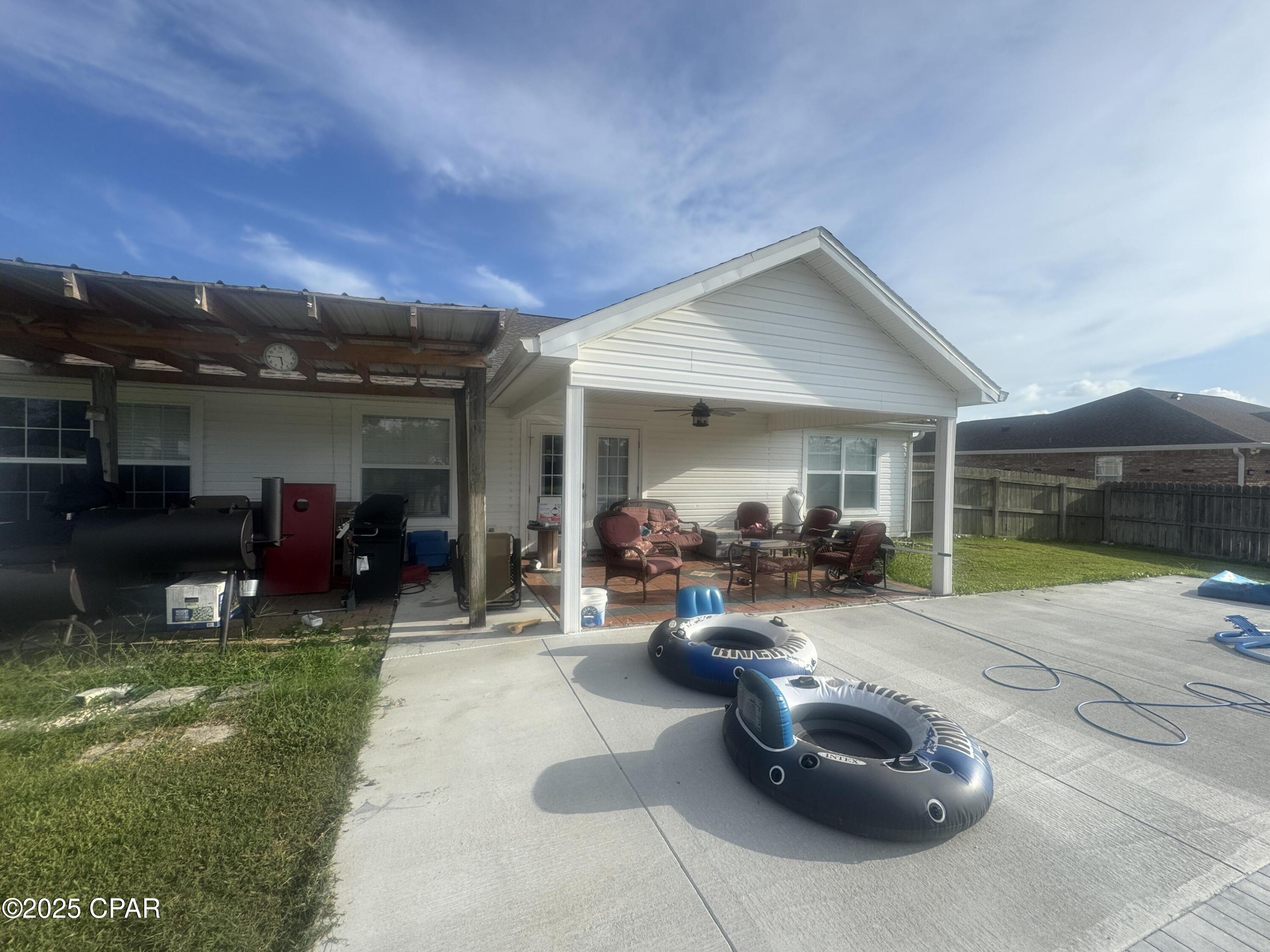 Image 8 For 551 Blue Heron Drive