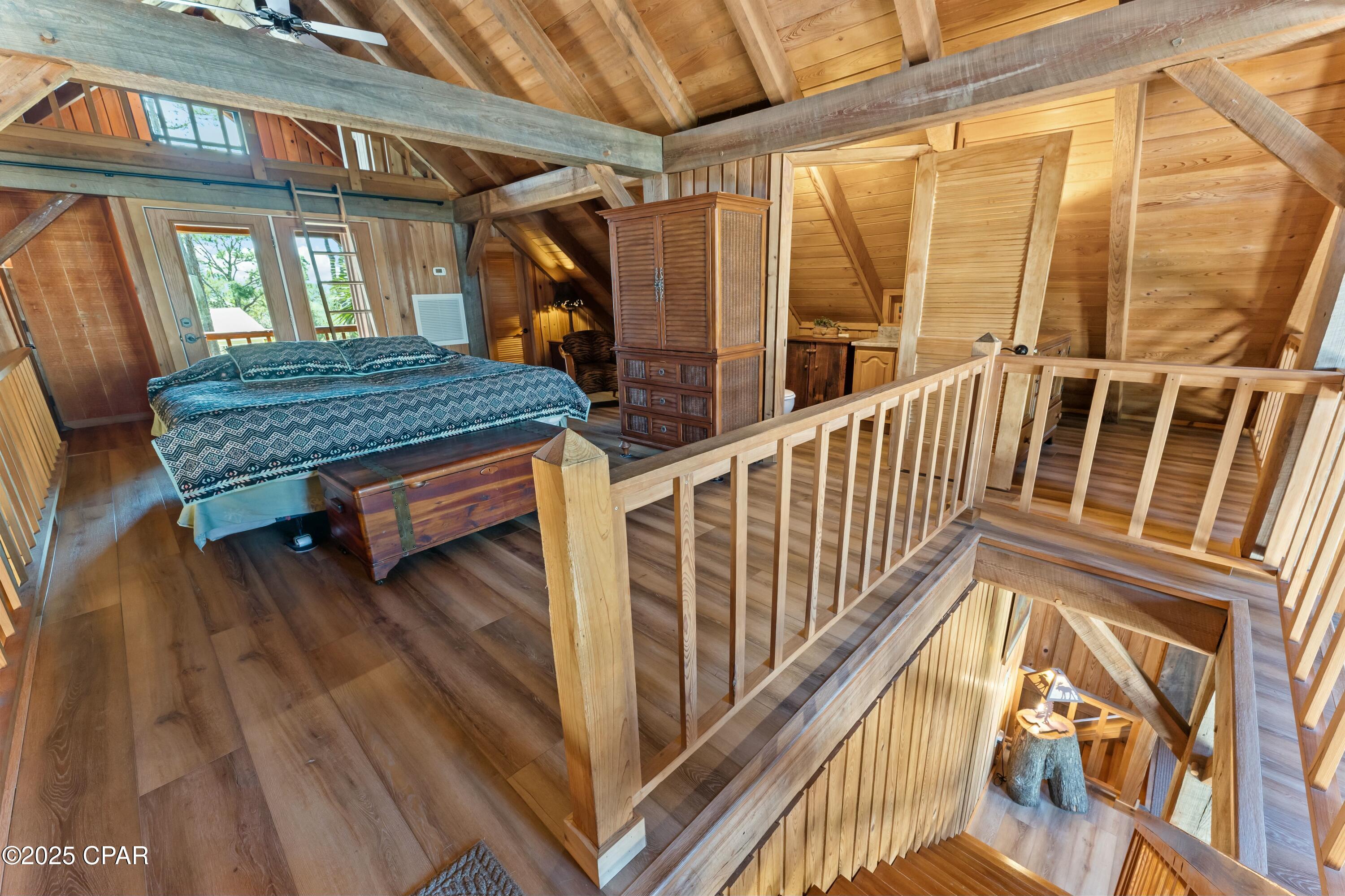 Image 39 For 136 Oak Street