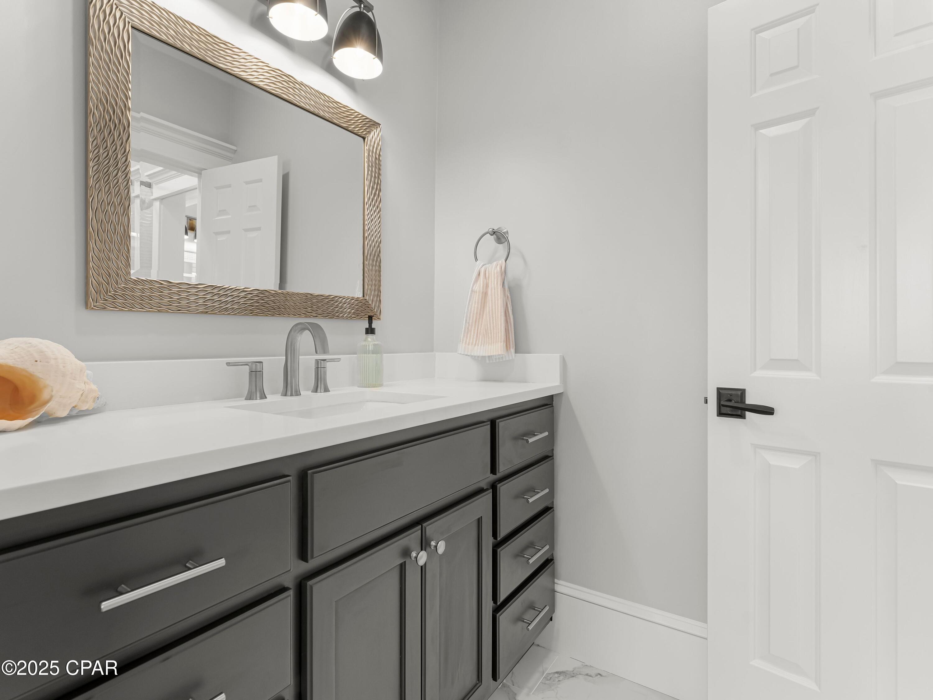 Skqlrlf7el6 Nebaxgu08fl6uevdtbdkf5e2mpkk_3c