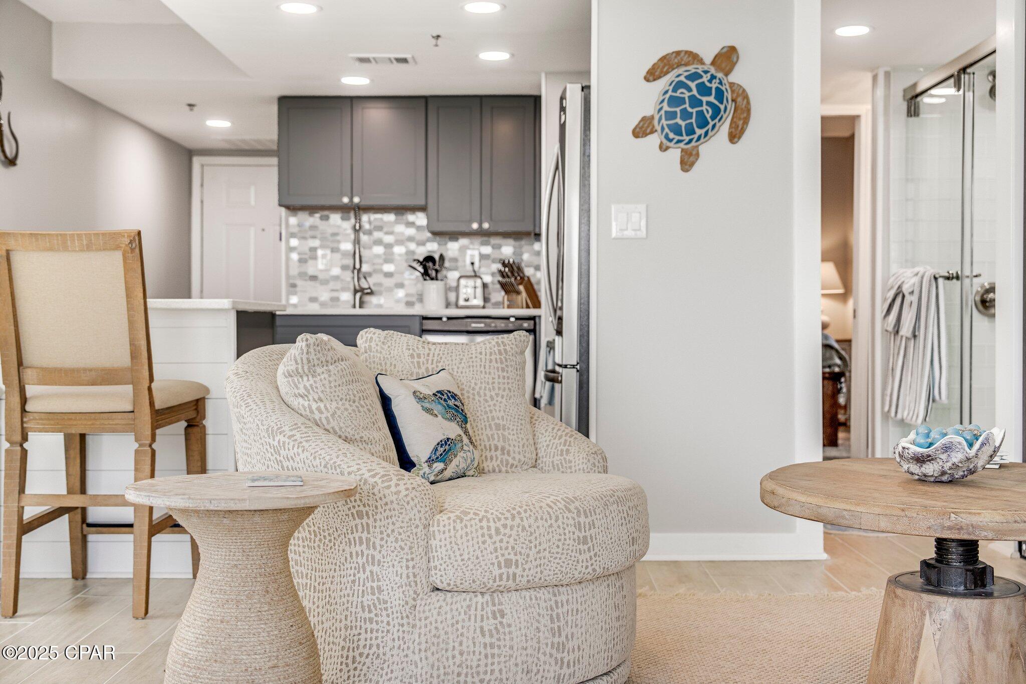 2obhbqi  77nnrz8gs2j1qv1svvnukwurcnoe_z_emq