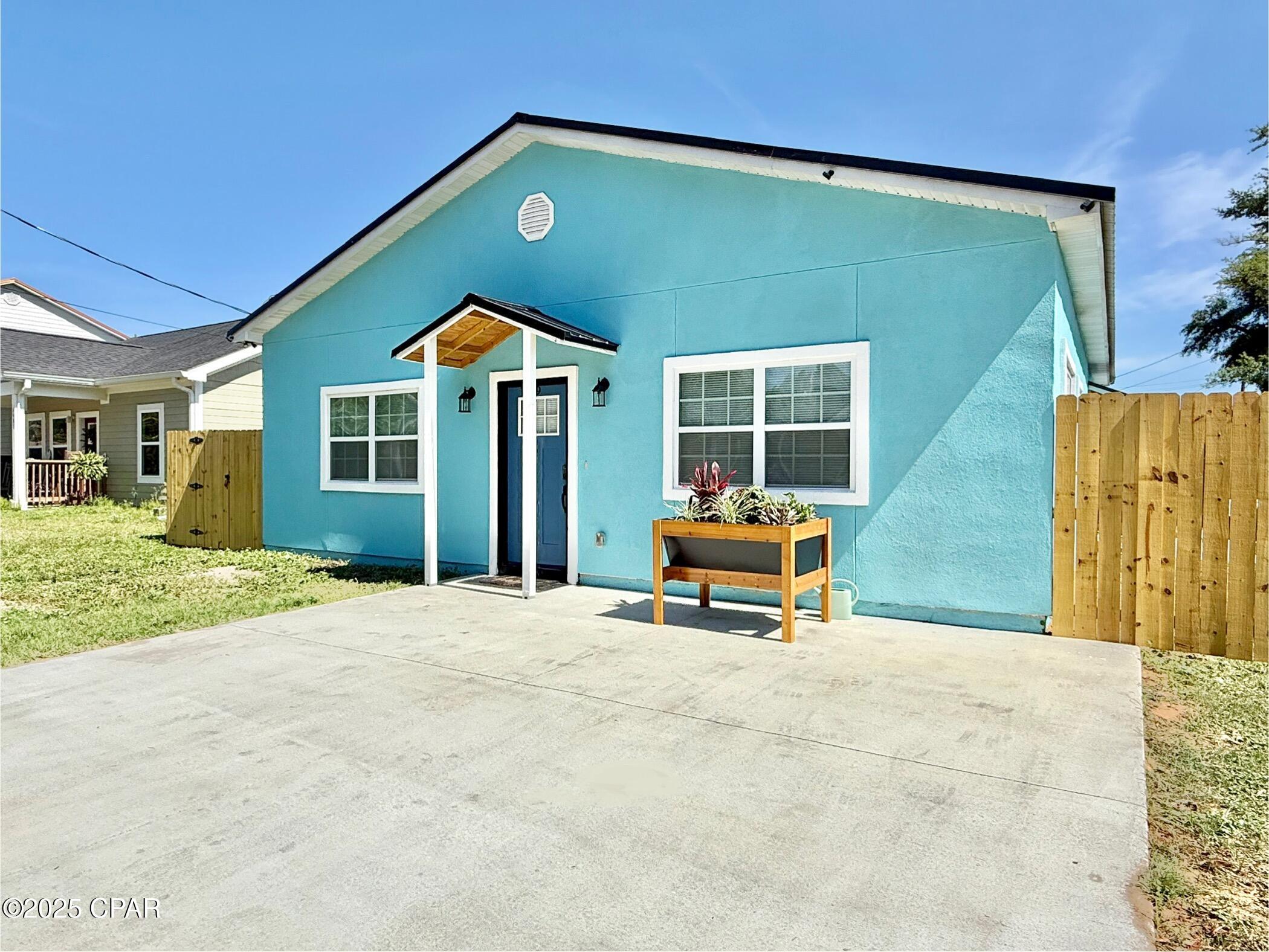 Image 8 For 1409 6th Court