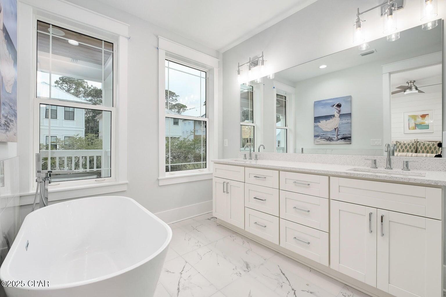 Fpgj879rqpuv60fkkggp507oknaw_kqfavir3jo8czo