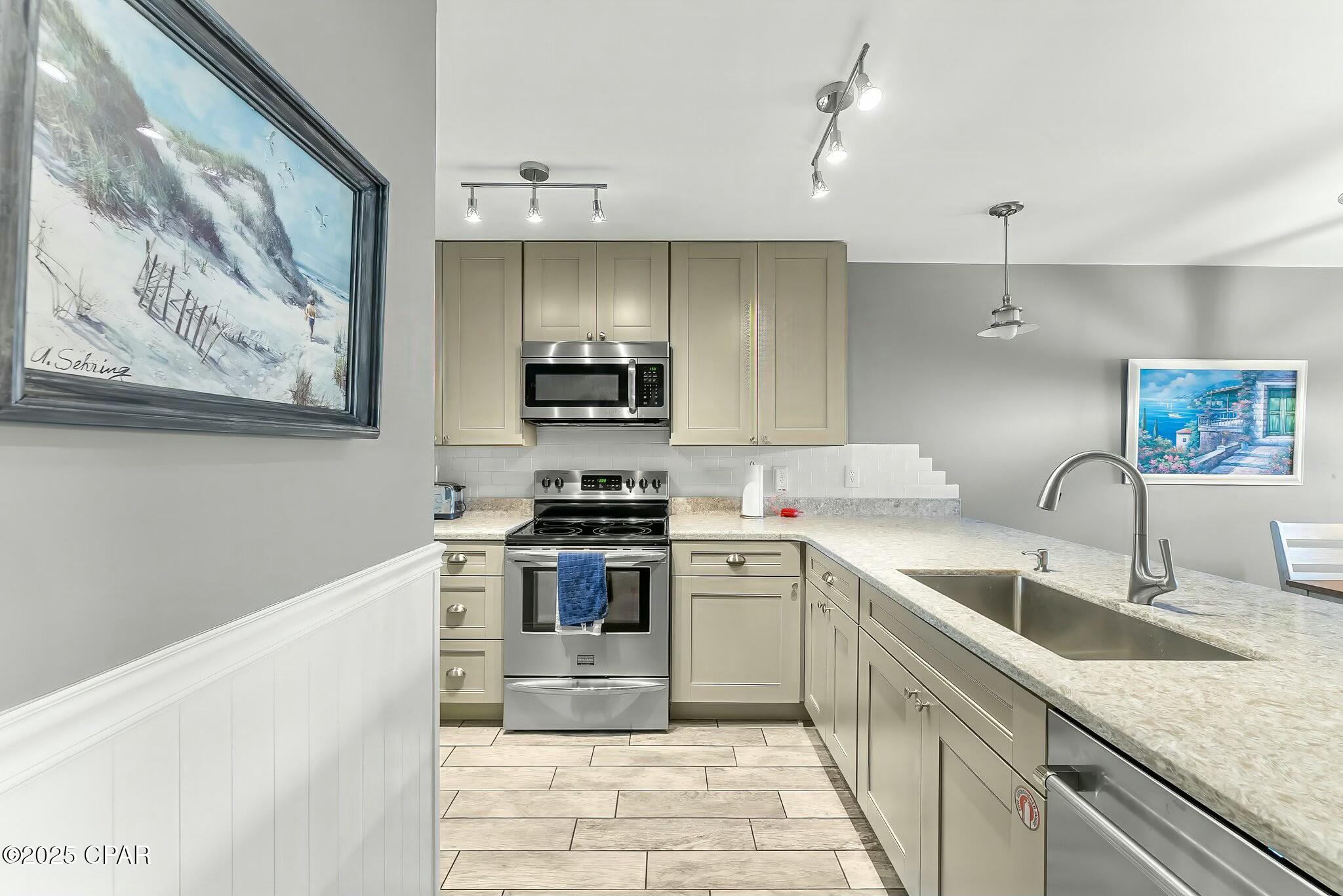 Zjz7klr0d2nfunod6 W1qrvxvvhipbkhxanljuhtboi