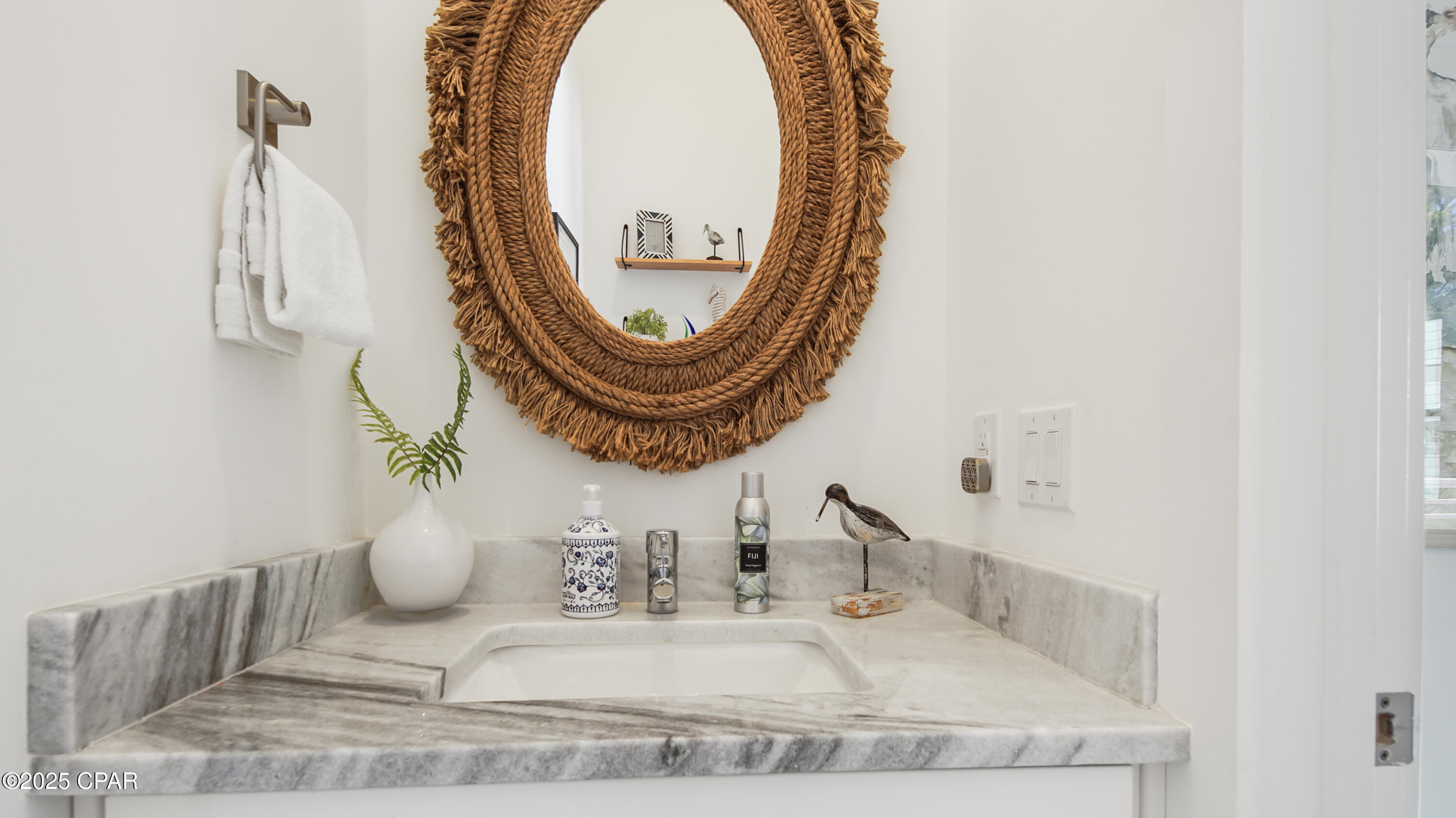 Bncid38kmm01gic8htmzg8rycq4u1sqm Uzon4rjmq0