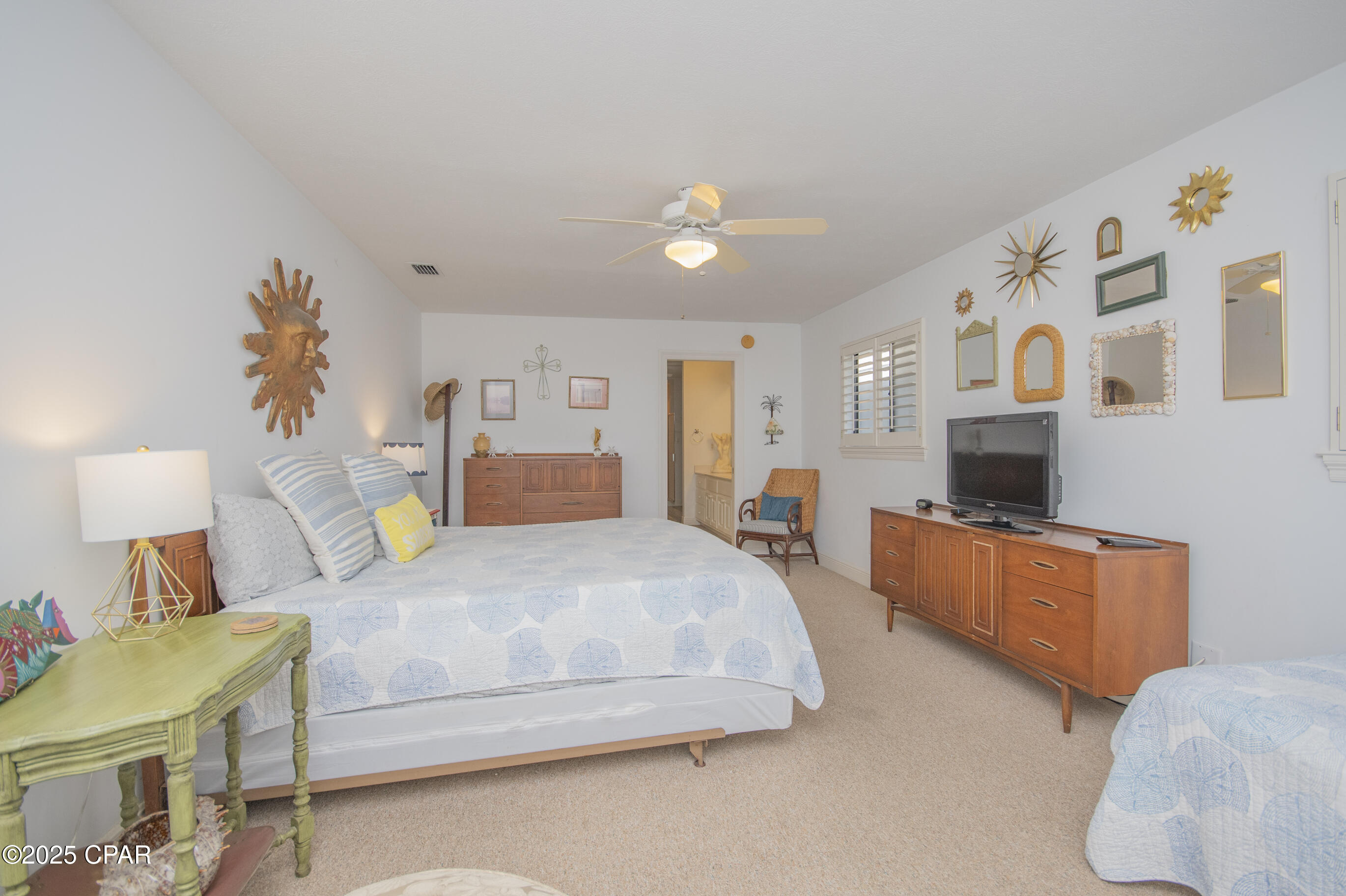 Image 35 For 5203 Gulf Drive