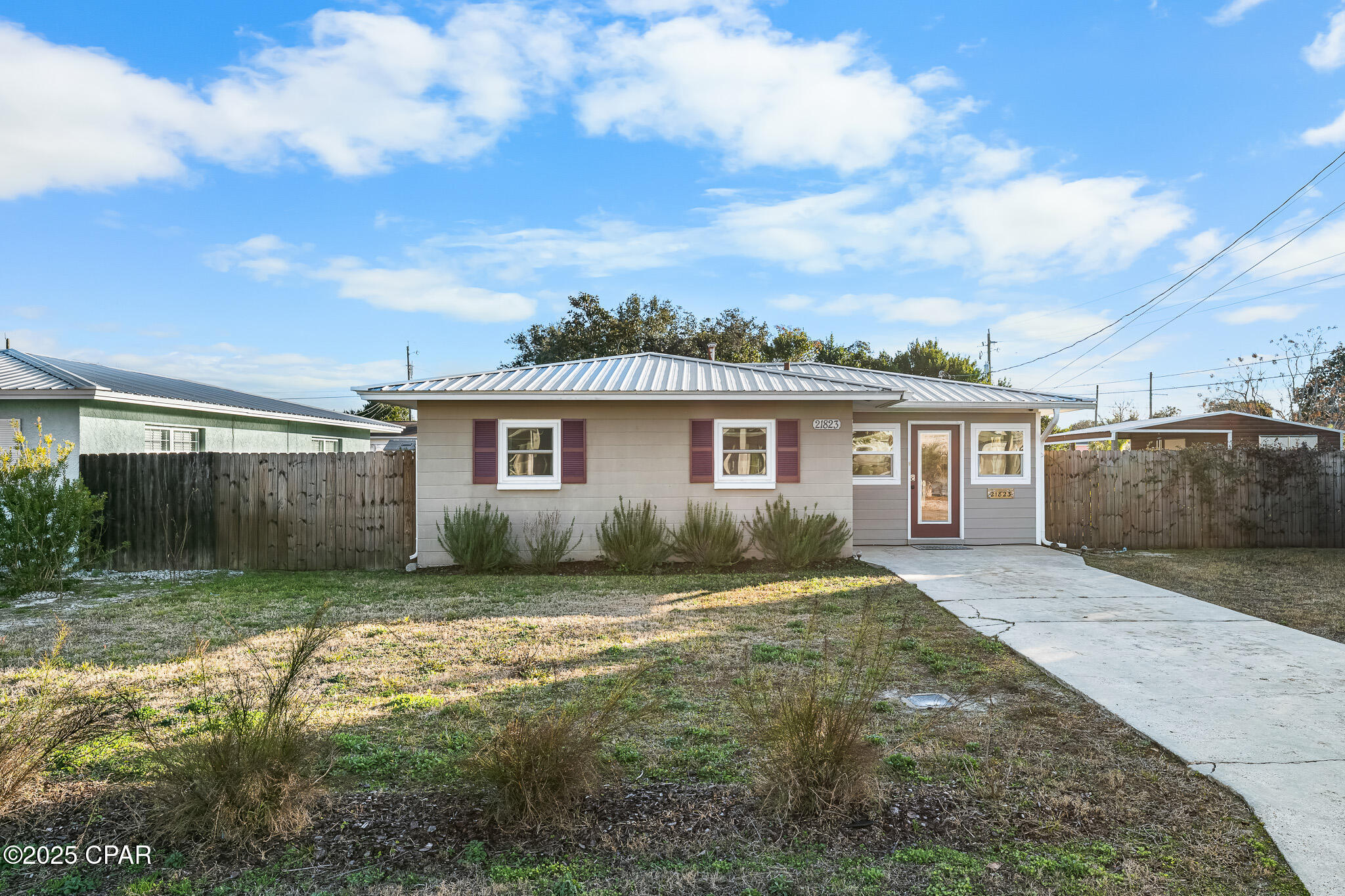 Oaaf3c1z9gbvunrgmy6dmv877rjdbxzj45valsxxchi