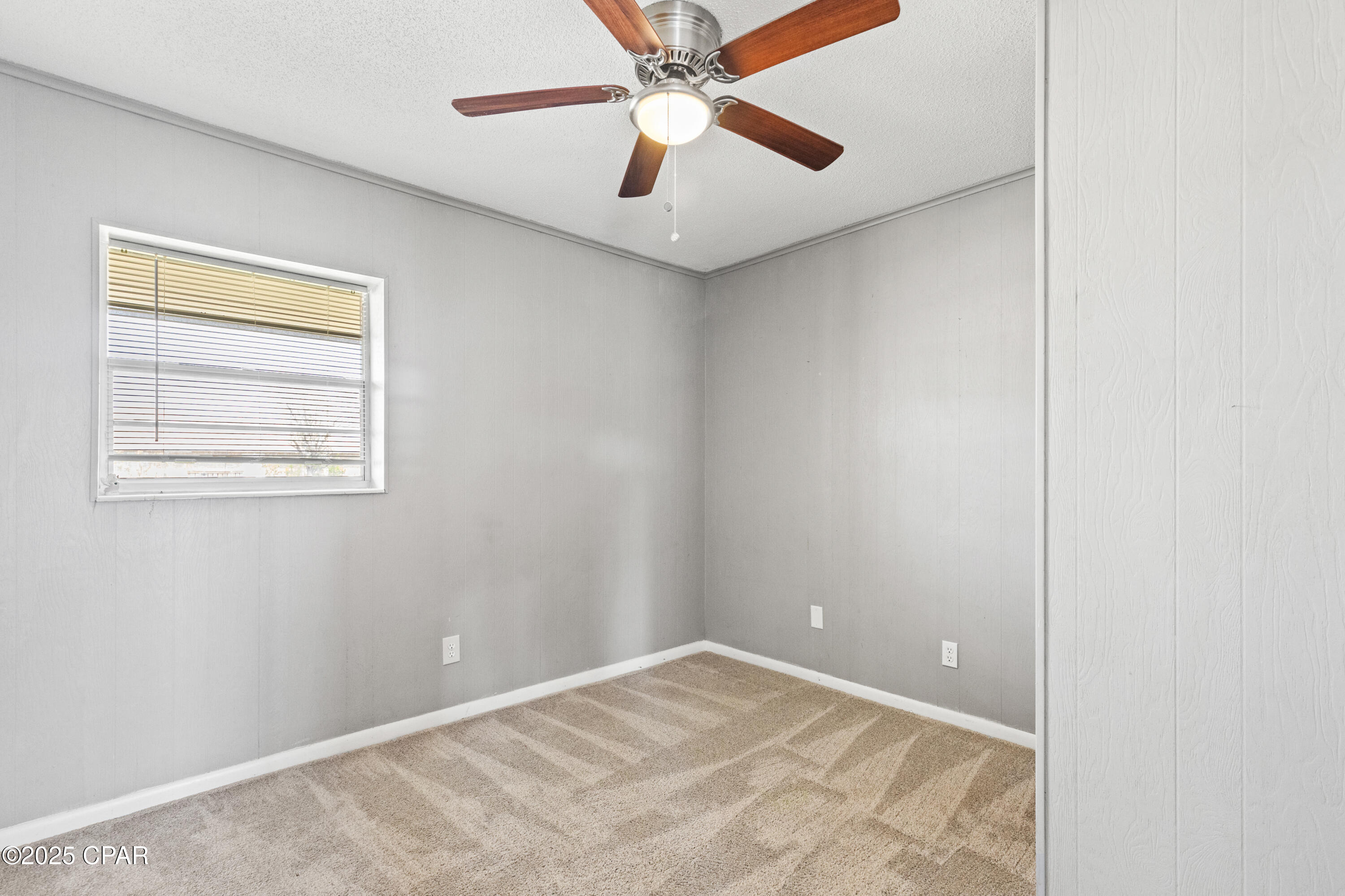 Image 19 For 905 12th Street