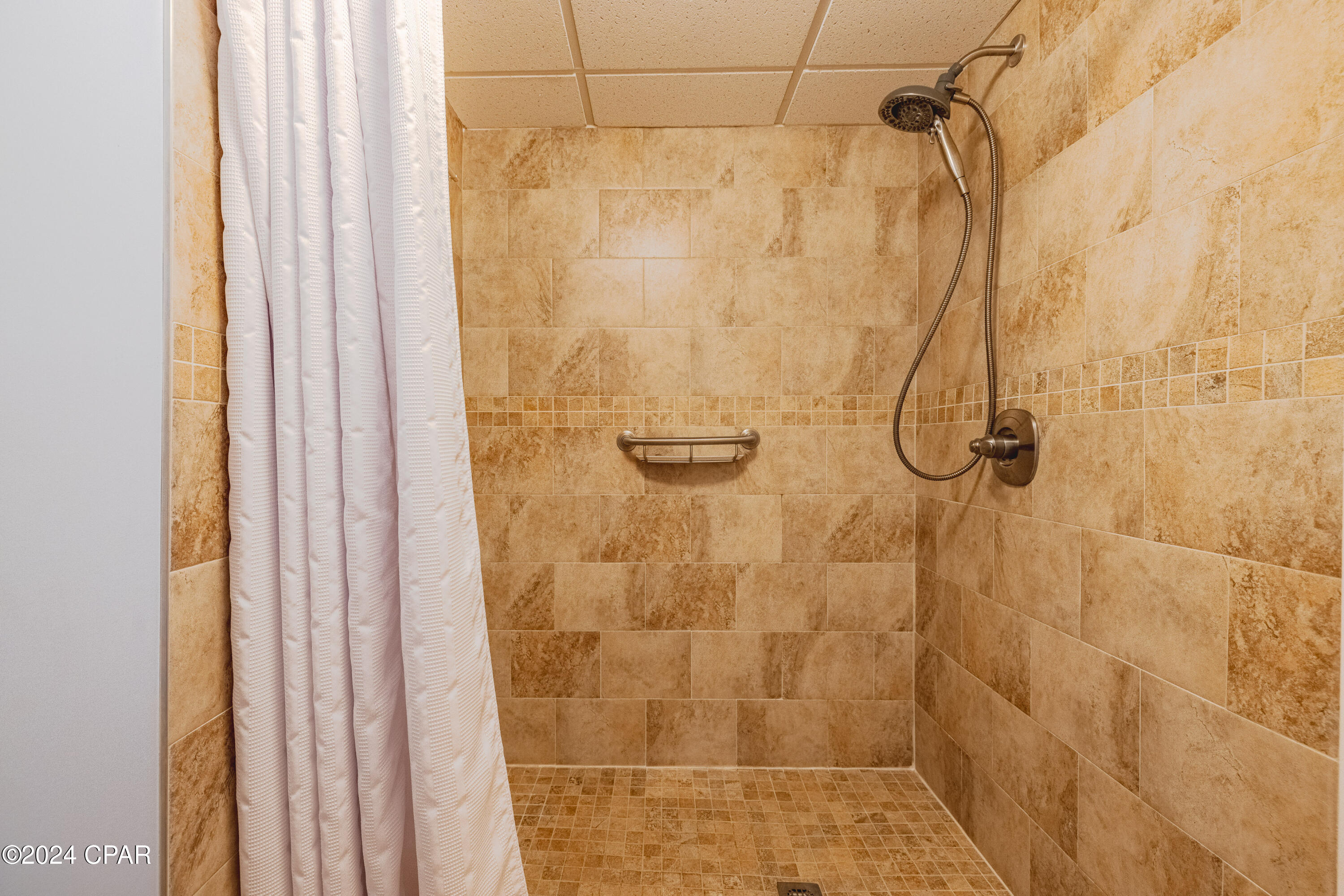 Jmq1cgyaxrgyjaogpd68witew6laotd4p57lidp_m K