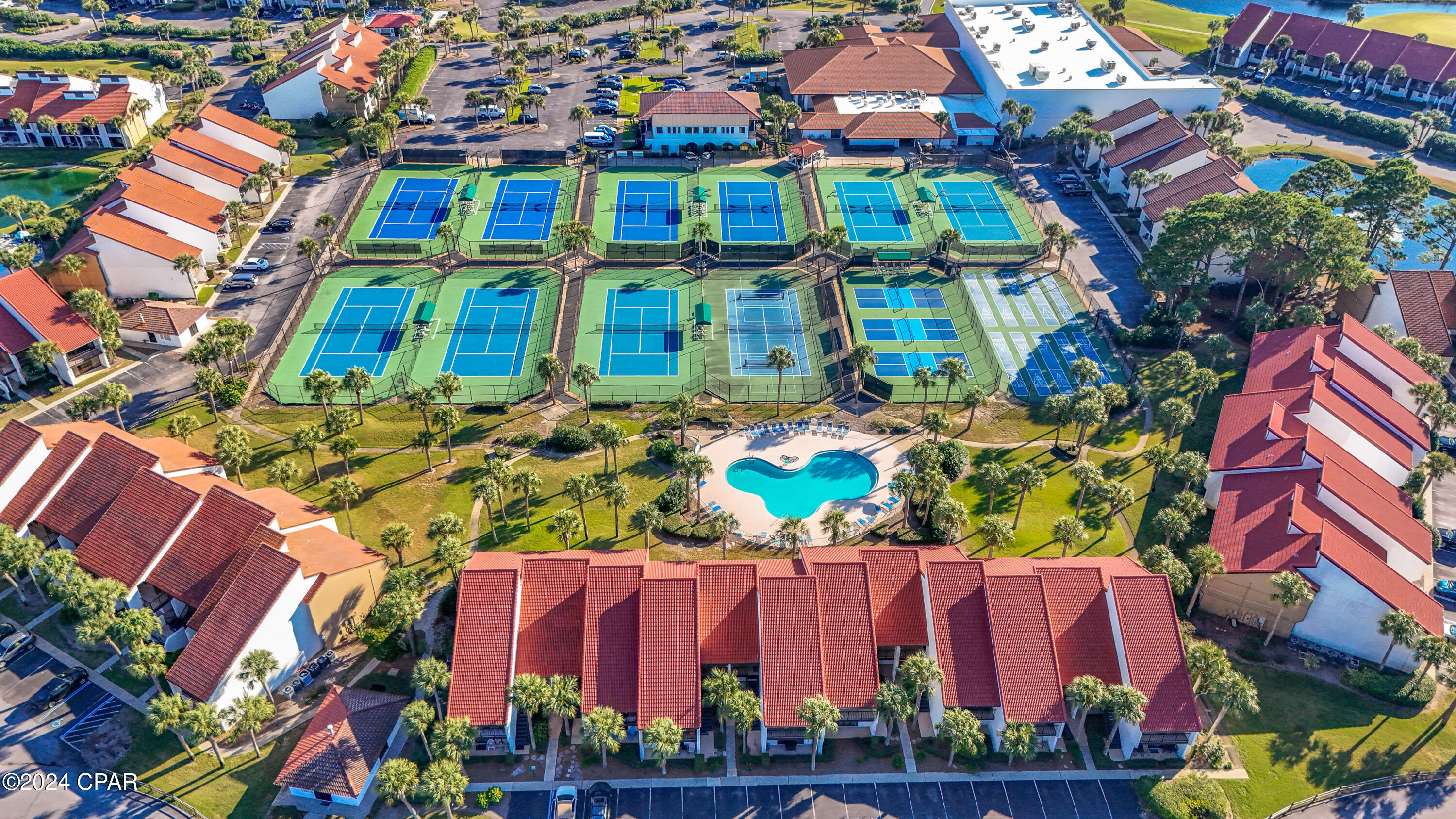 Gj1aao 3sk9xsx9qhwwskxvj5_rvralhrsxblaaeejs