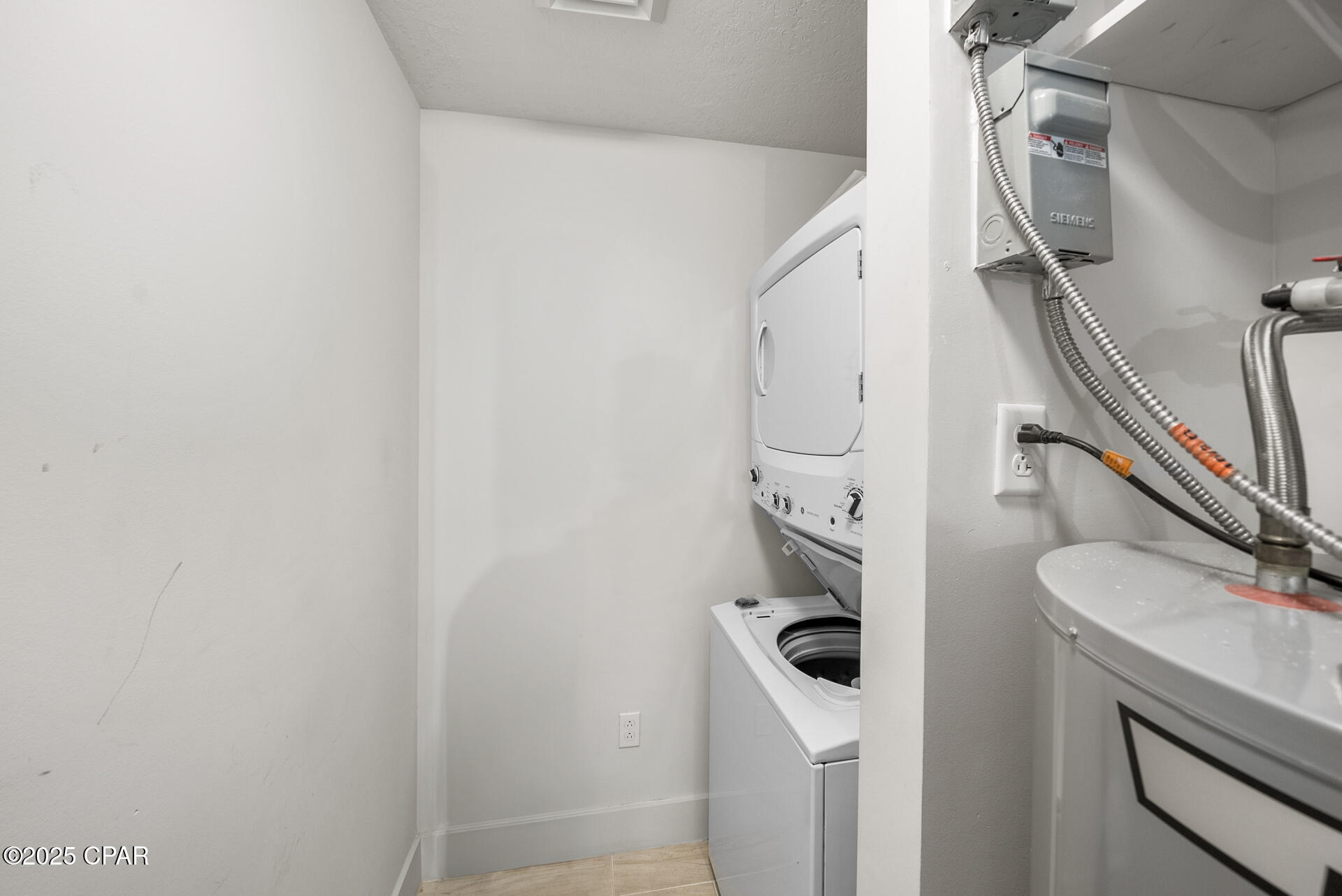 Dblx417rnytt38j9vztnhzfxu27bepcuvxmwzr2wtau