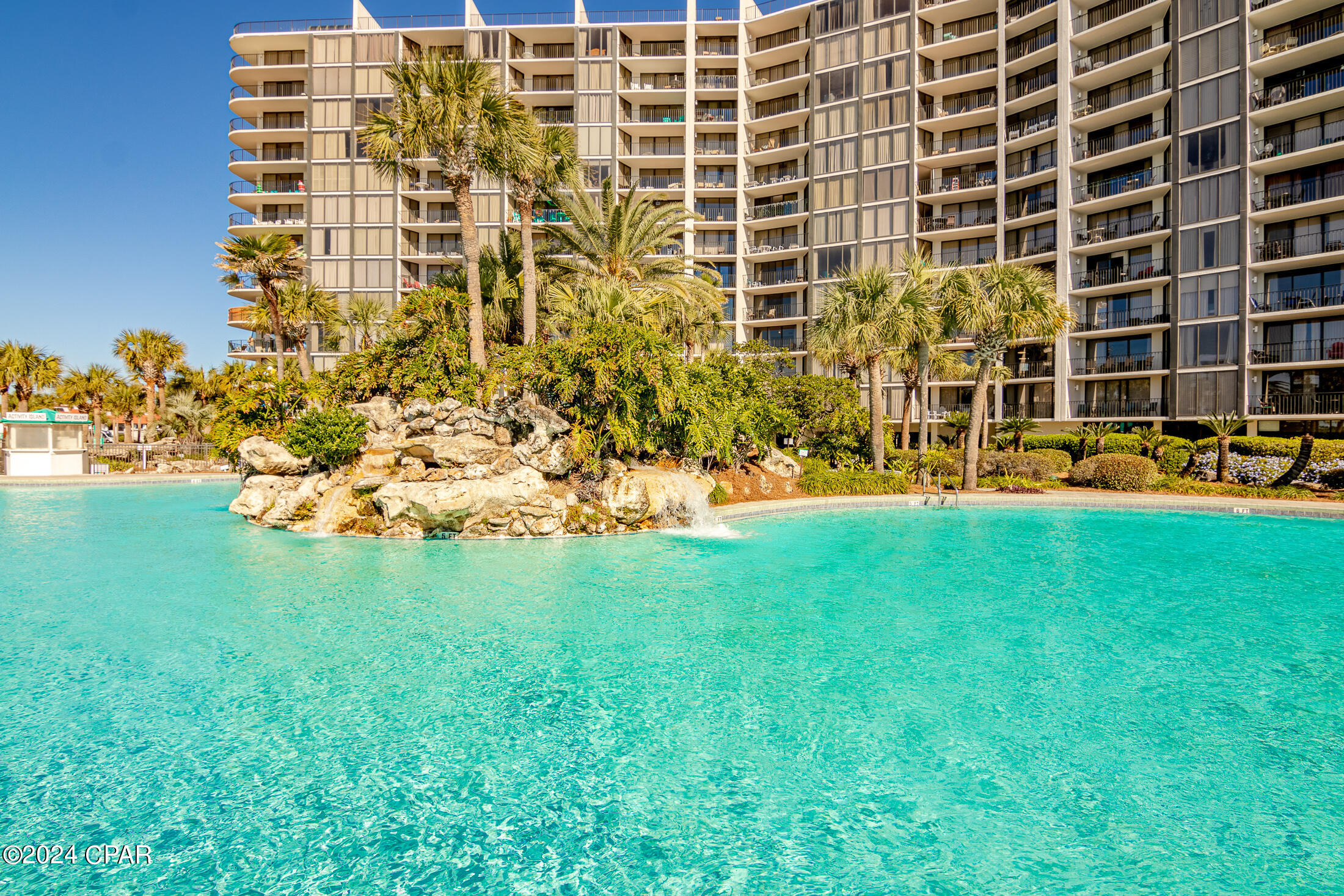 Listing photo id 19 for 11483 Front Beach Road 611