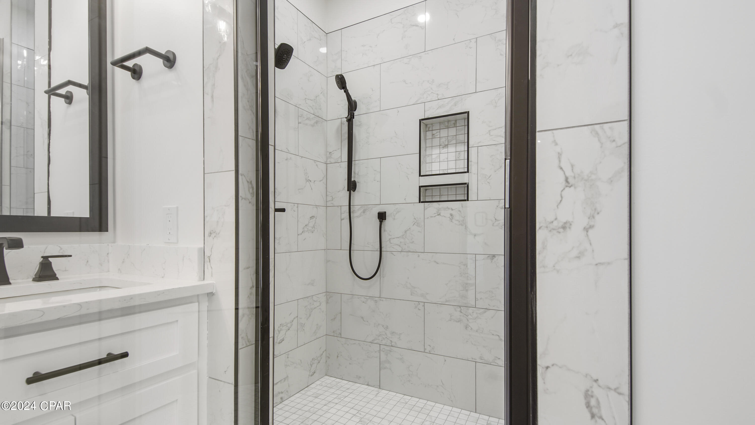 Min3u_xf_4rets9qpowgag8yci7zbmcxipvkly_7bxg