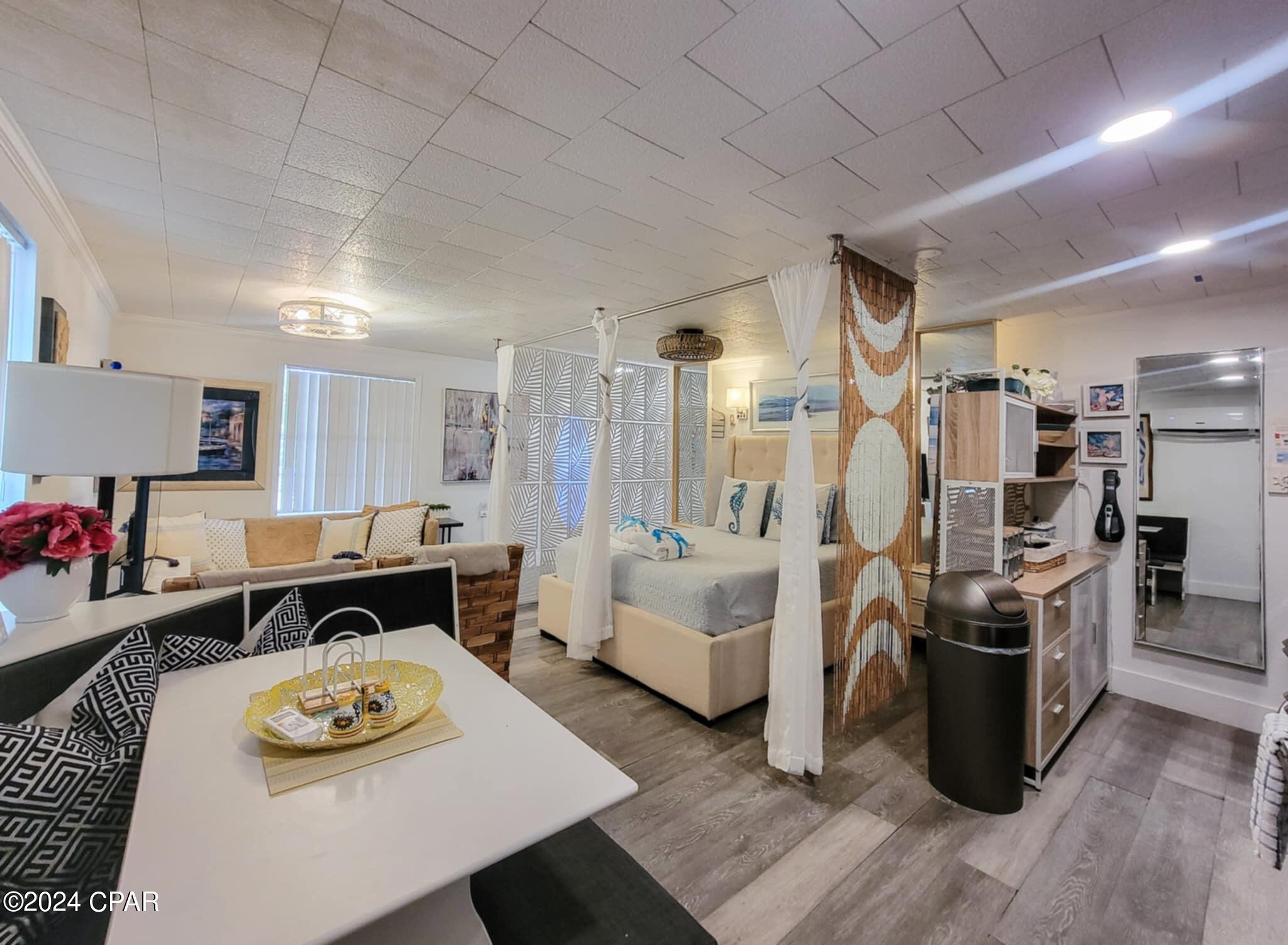 Ezu6phxmtdnmvo_yoitrubncpc52jmx7aqivl7bcqze