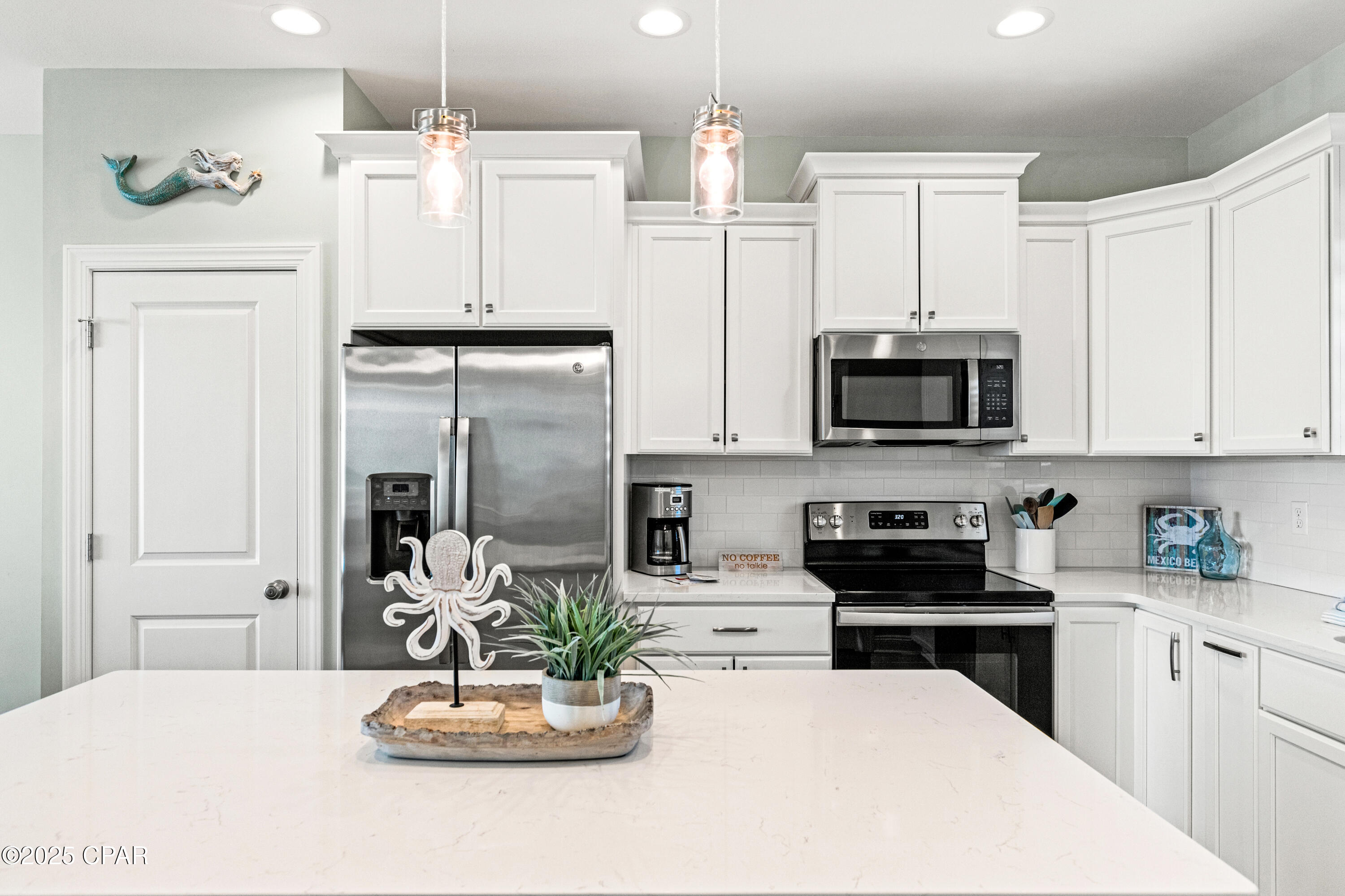 Geqarxntc6l35ut8mkmih4e_hkyqynao6xnrptwojww