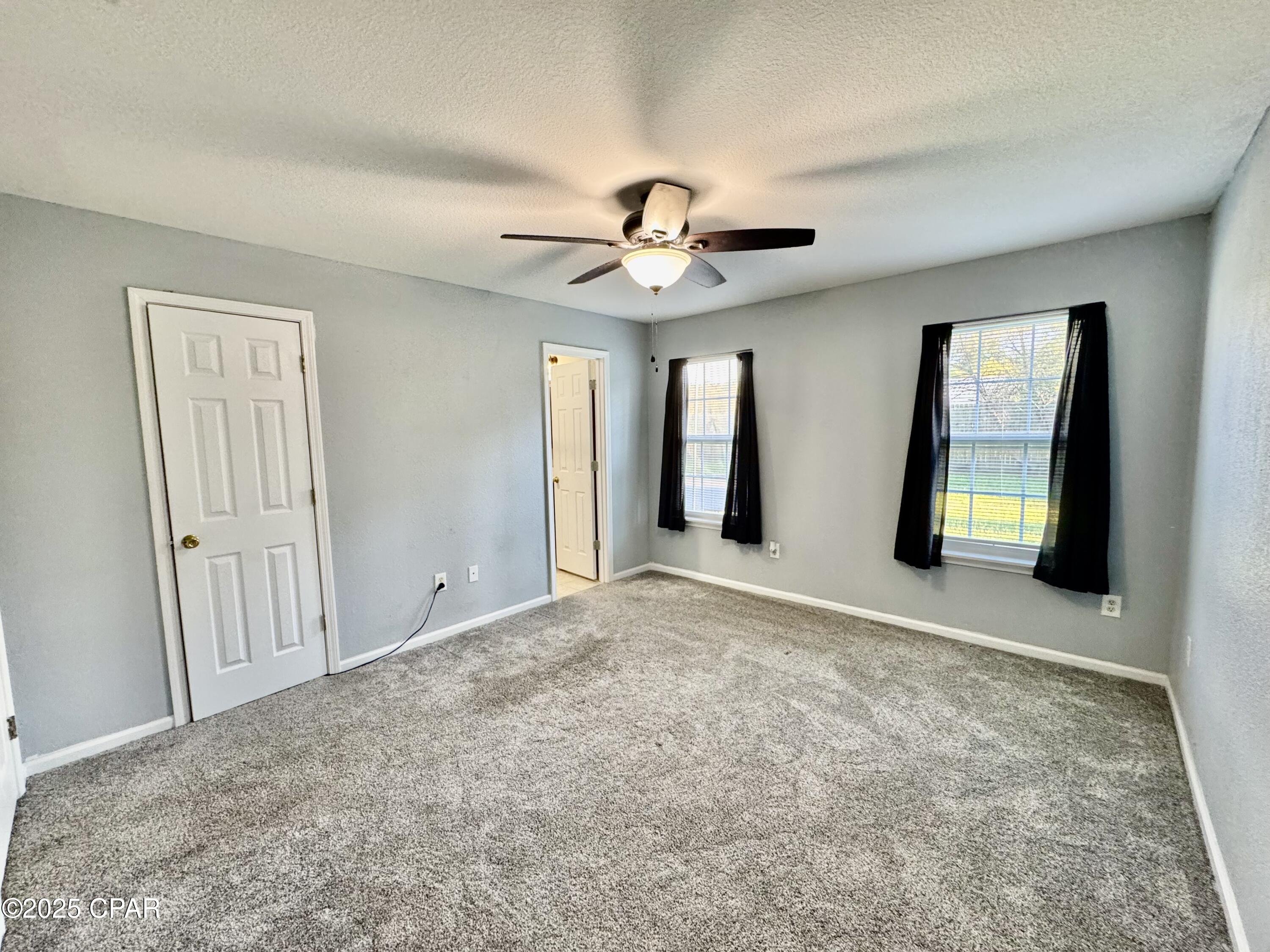 Image 68 For 21382 Paradise Lane