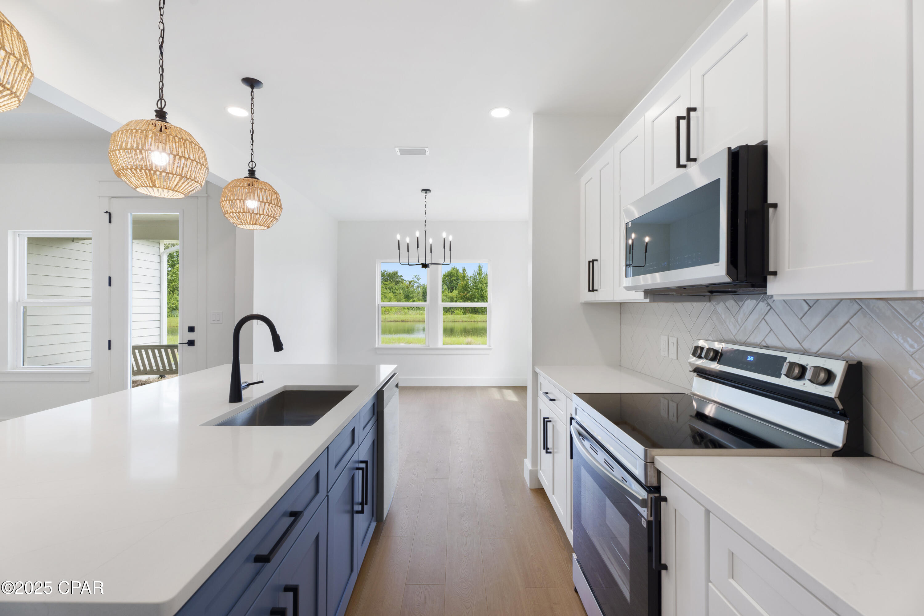 Ckb4x43vpnkdyx5pp52caoniqcomfwkr3ky84cwyjuu