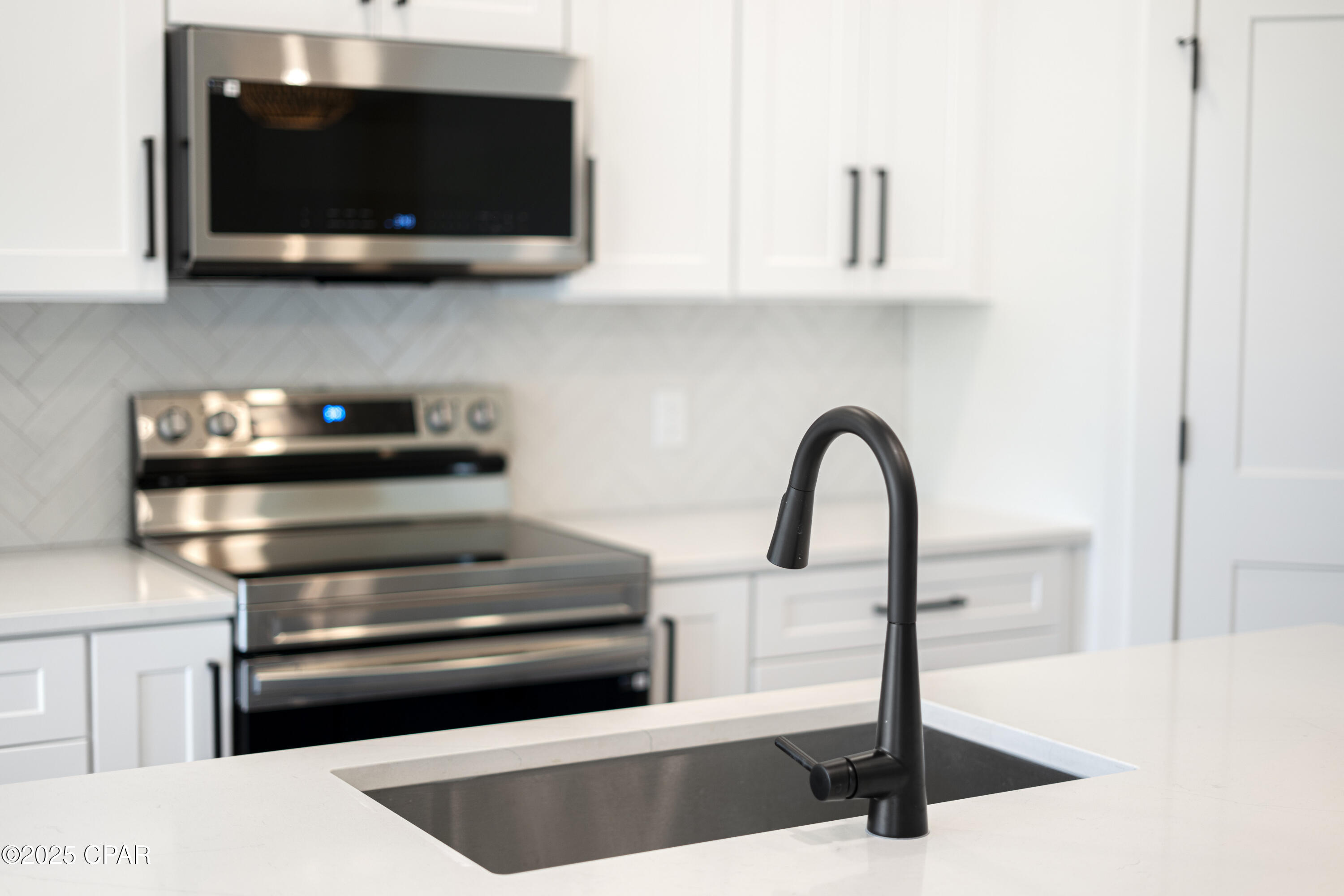 T1iup5v4oaemb33ltwhq9oekf3wslsk52t1ob _tens