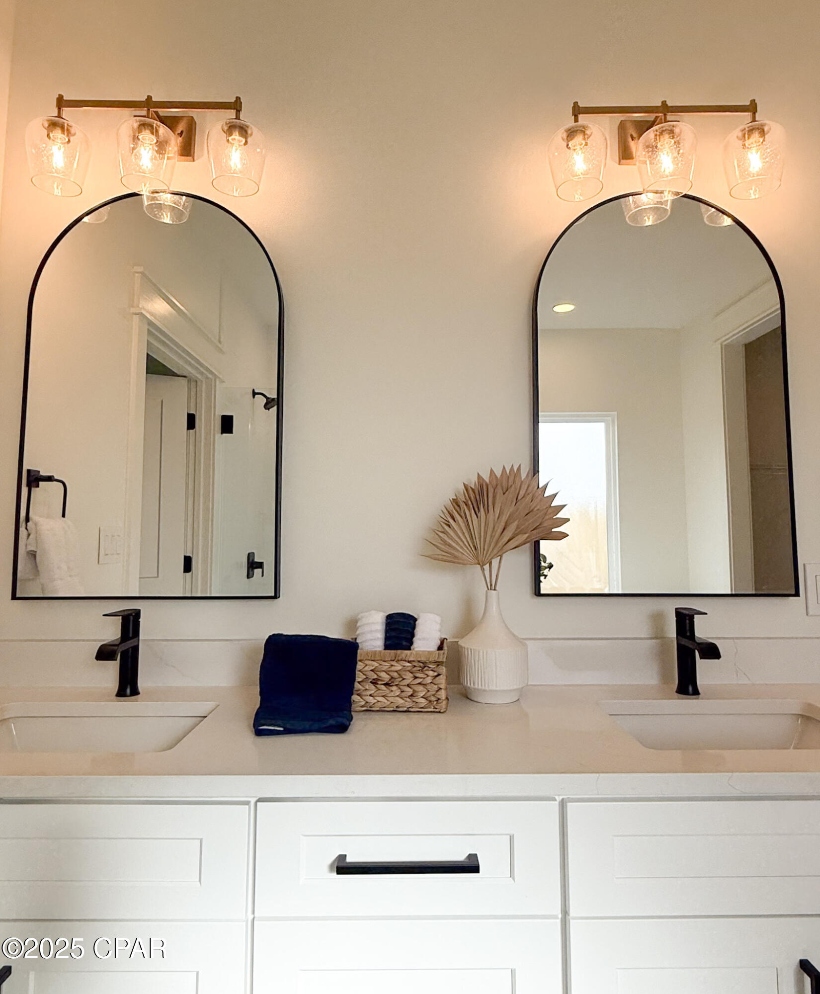 Ilfqjq2wexol0zxppntmnul6ga7fklsaixszas Zd 0